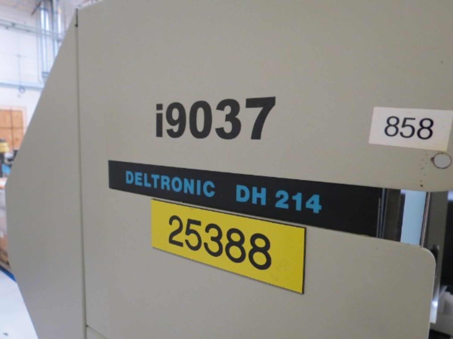 Deltronic DH214 14" Comparator, 50x magnifying lens, with DRO, S/N 219022432 - Image 4 of 5