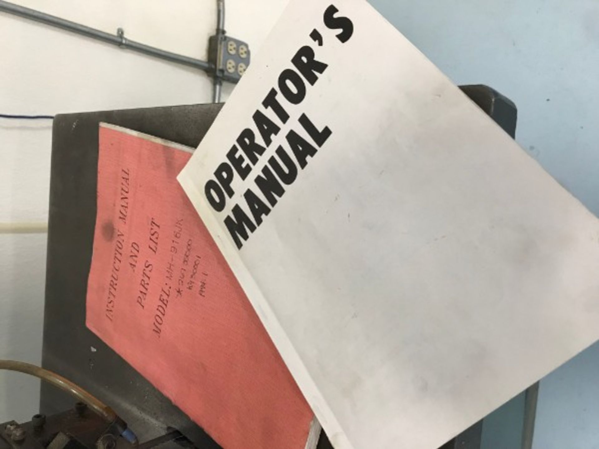 Rutland 26680360 Vertical Bandsaw, S/N 9436670, New 1991 (Located at 4925 Robert J Mathews Pkwy., El - Image 7 of 10