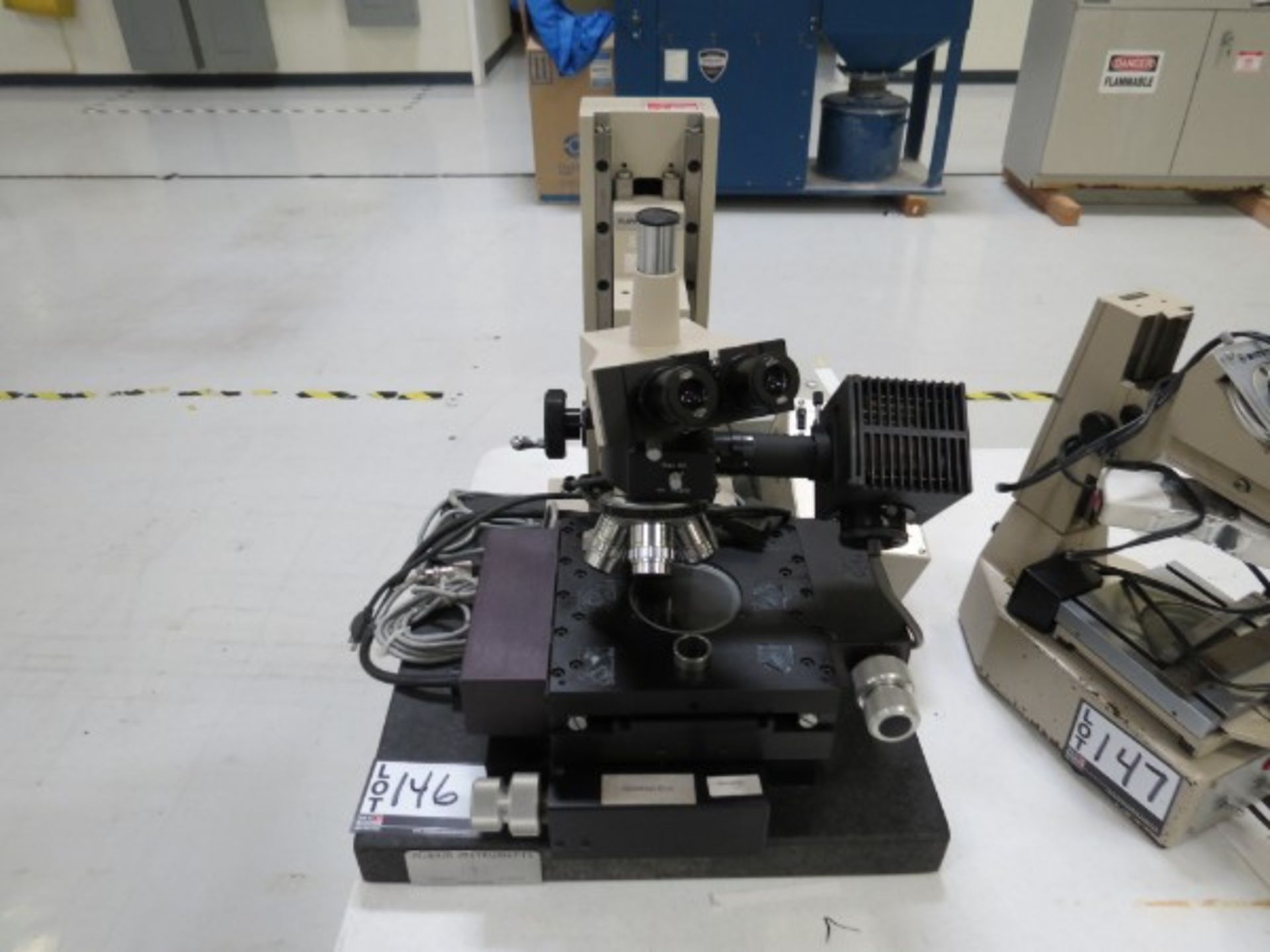 McBain Instruments Microscope with Olympus TGH Lense Control, S/N 10854