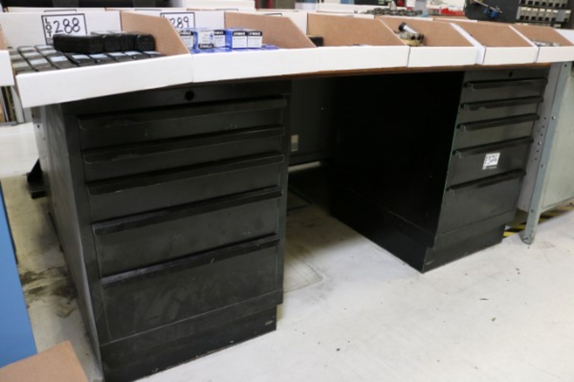 10 Drawer Work Bench - Image 2 of 3