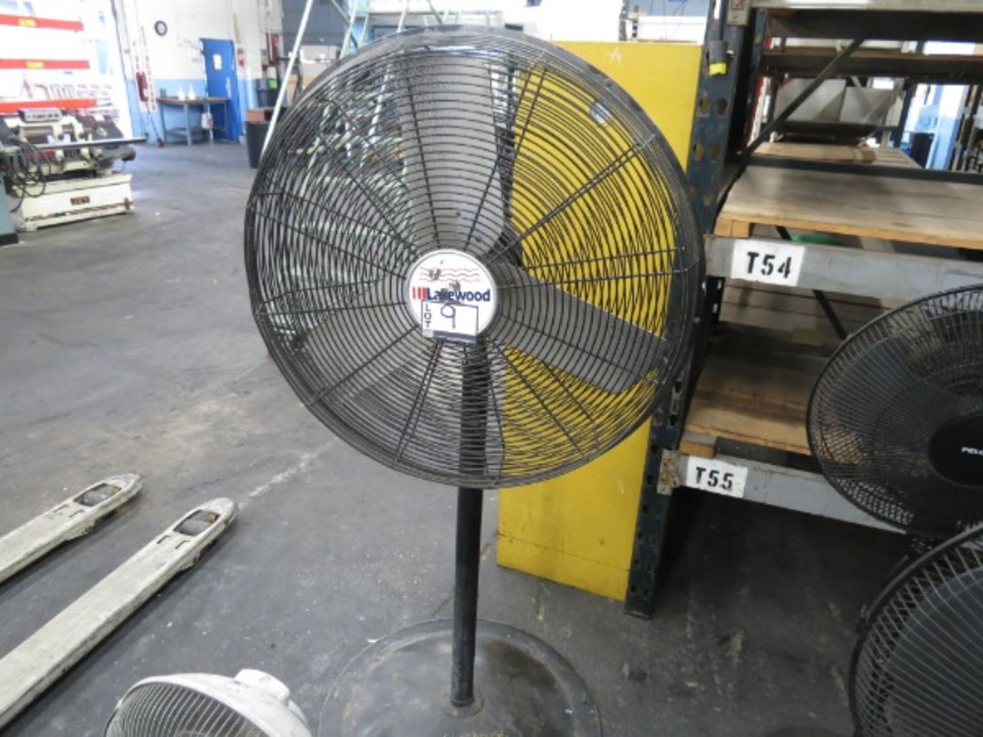 Lakewood 36'' Fan