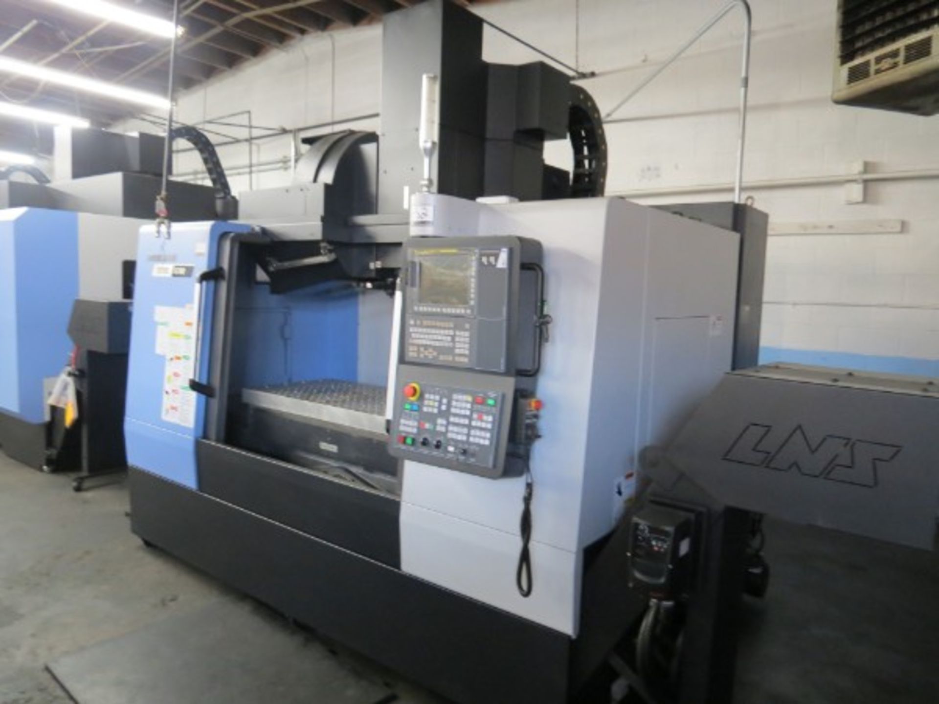 Doosan DNM 5700 4-Axis Vertical Machining Center, Fanuc control, 12K rpm, 30 Tools, New 2017 - Image 4 of 7