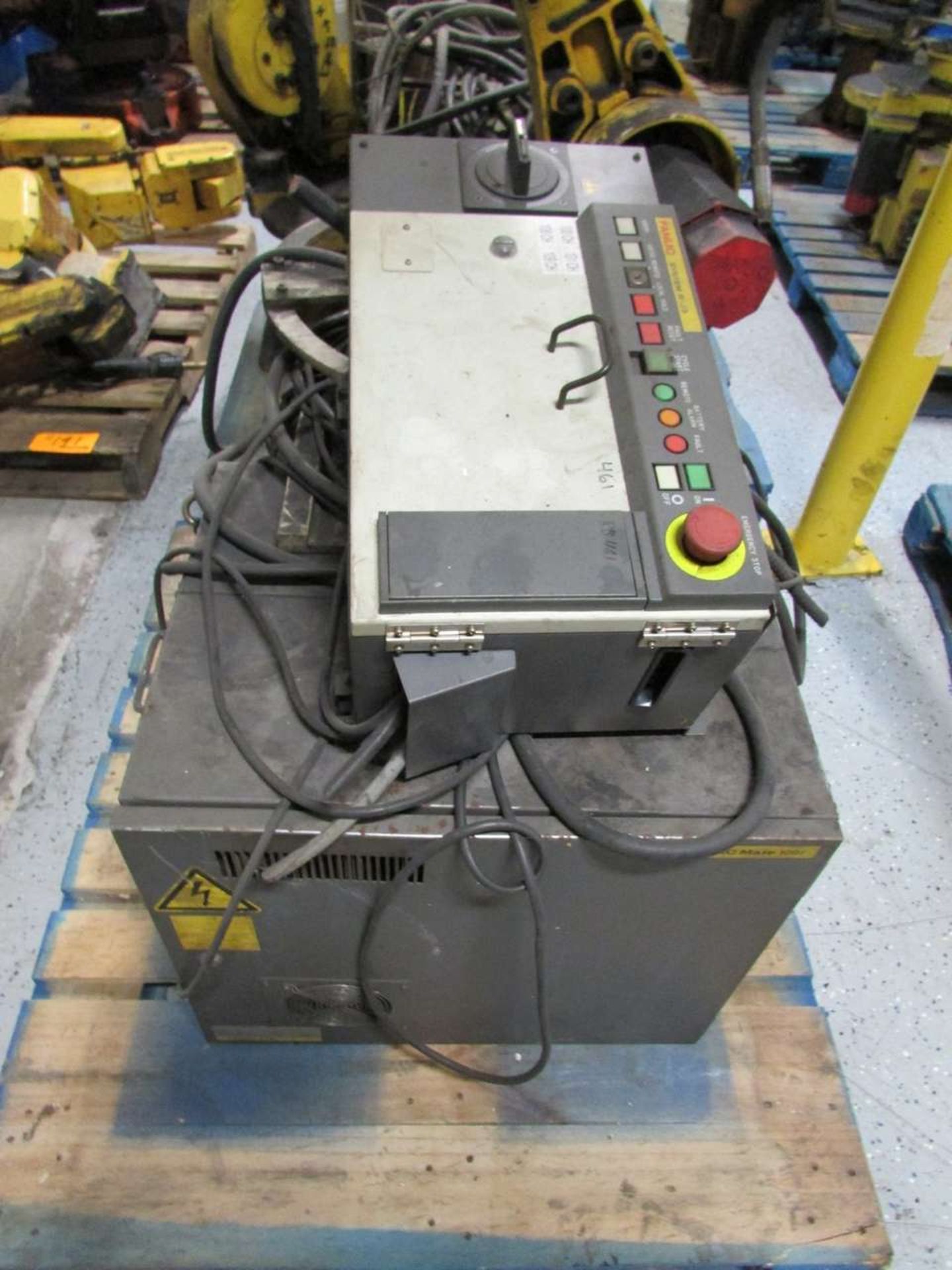 1999 Fanuc ARC Mate 100i 6 Axis Articulating Floor Mounted Welding Robot - Image 3 of 3