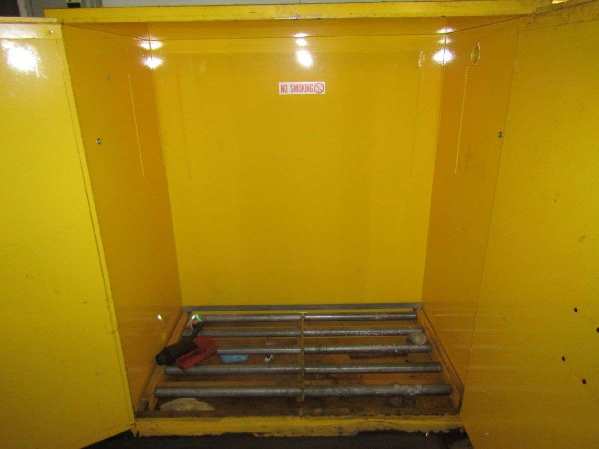 Securall Flammable Liquid Storage Cabinet - Image 2 of 2