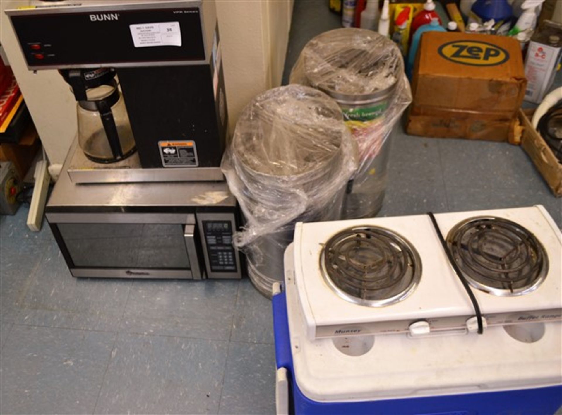 (2) Burner Coleman Tabletop Stove,