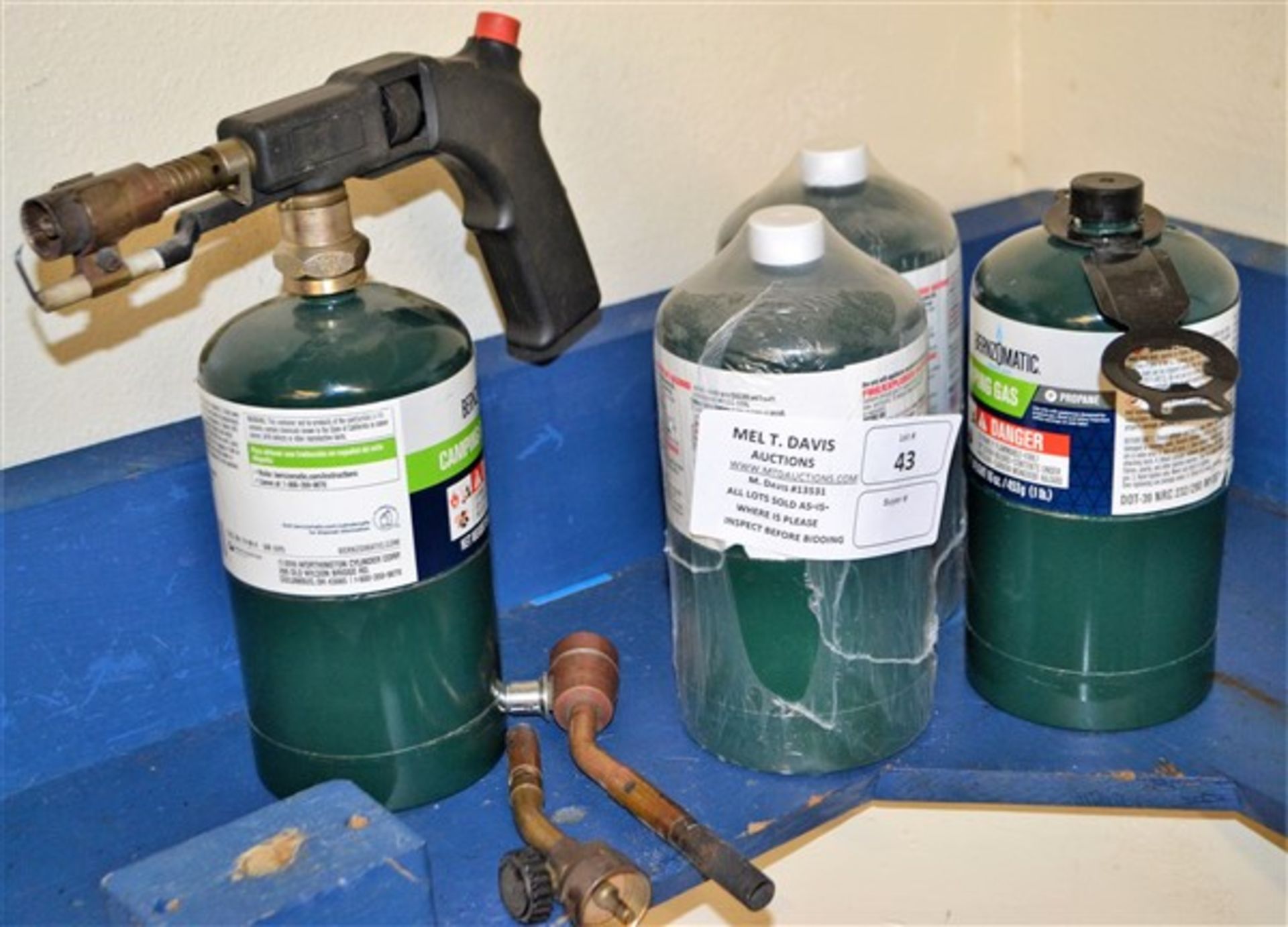 (4) Butane Tanks & (3) Blow Torches