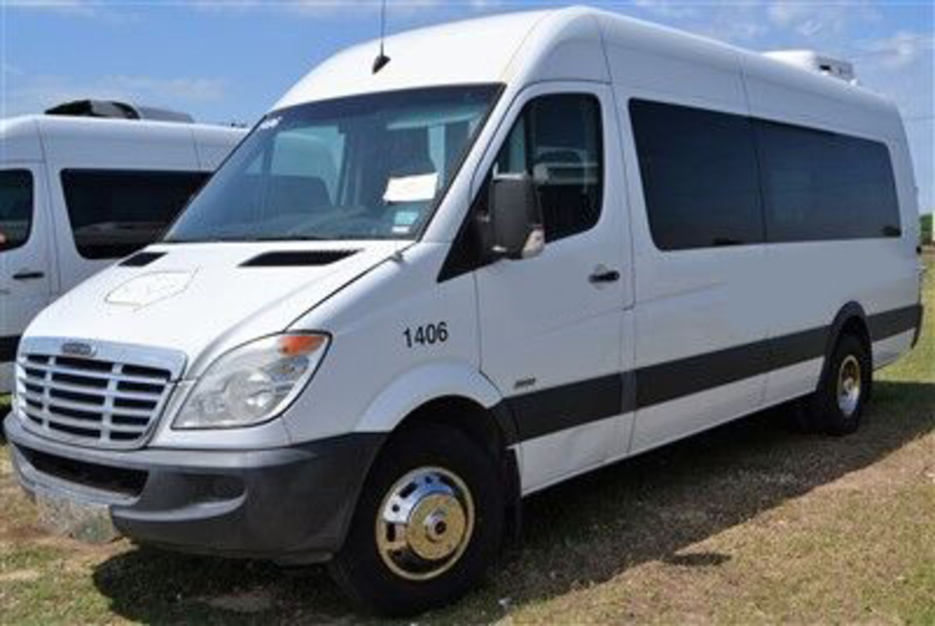 2009 Freightliner Sprinter CRD 3500 Bus