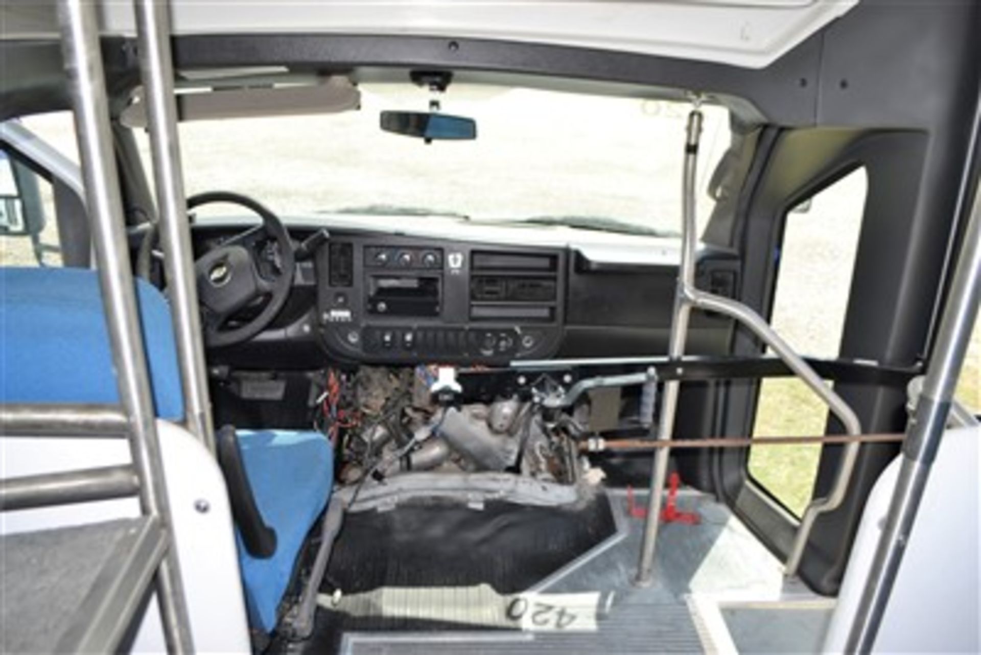 2011 Chevy Eldorado Duramax Diesel Bus - Image 8 of 10