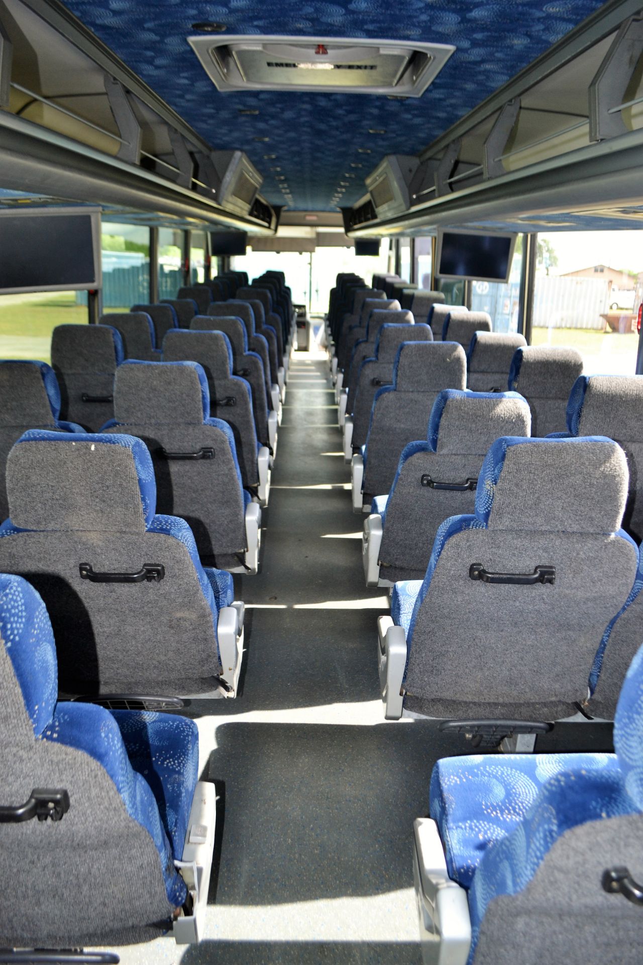 2006 Van Hool Commuter Bus # 257 - Image 11 of 18