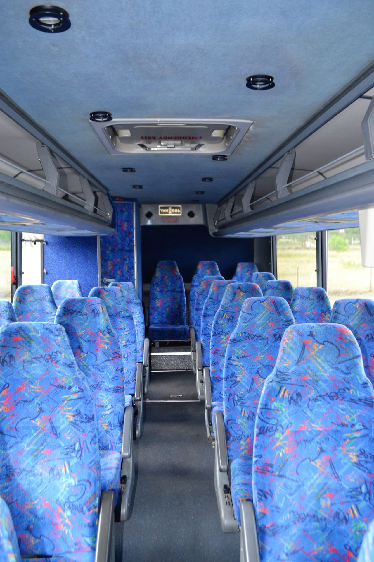 2004 Van Hool Commuter Bus # 557 - Image 13 of 17