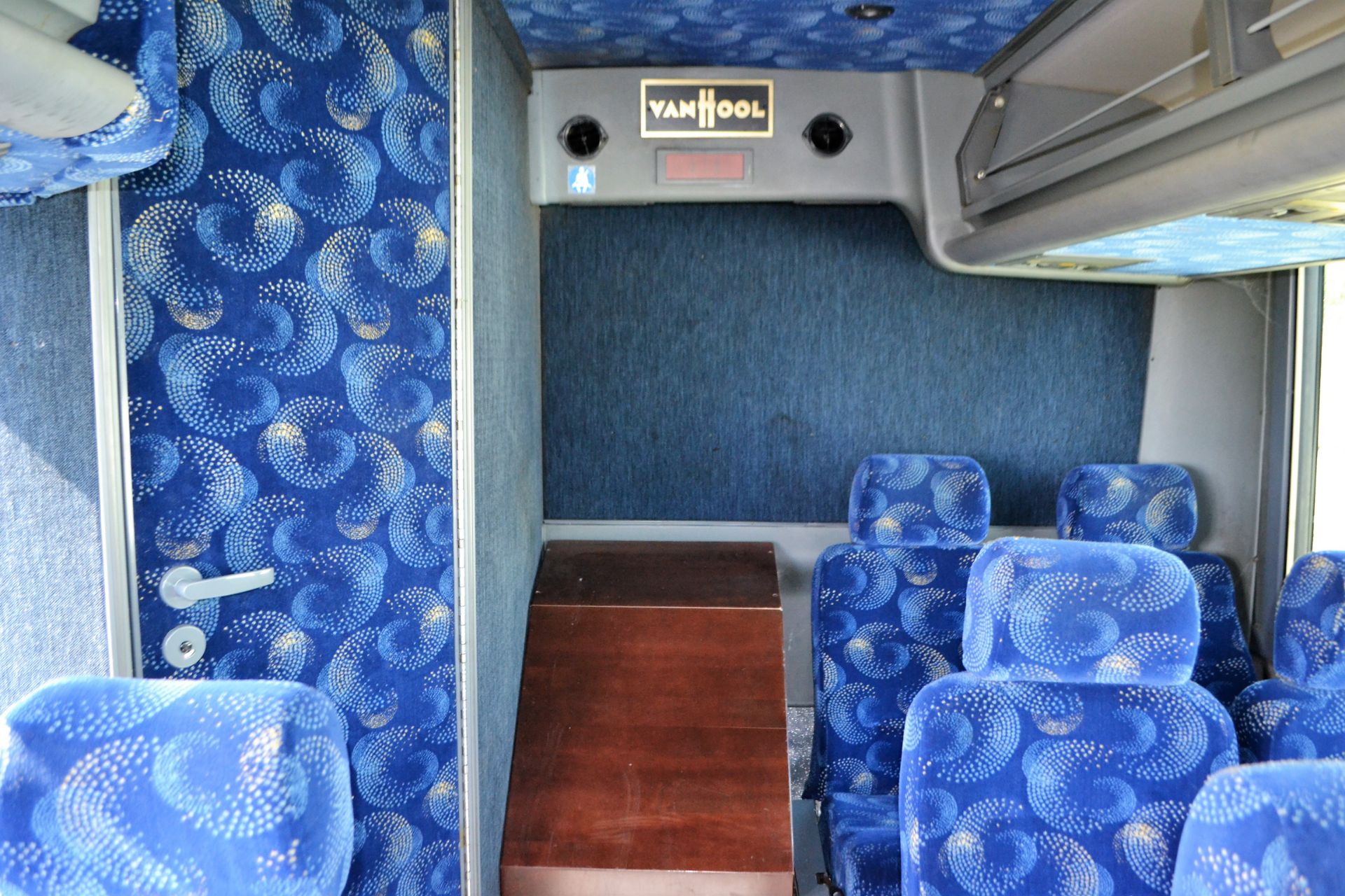 2006 Van Hool Commuter Bus # 257 - Image 8 of 18