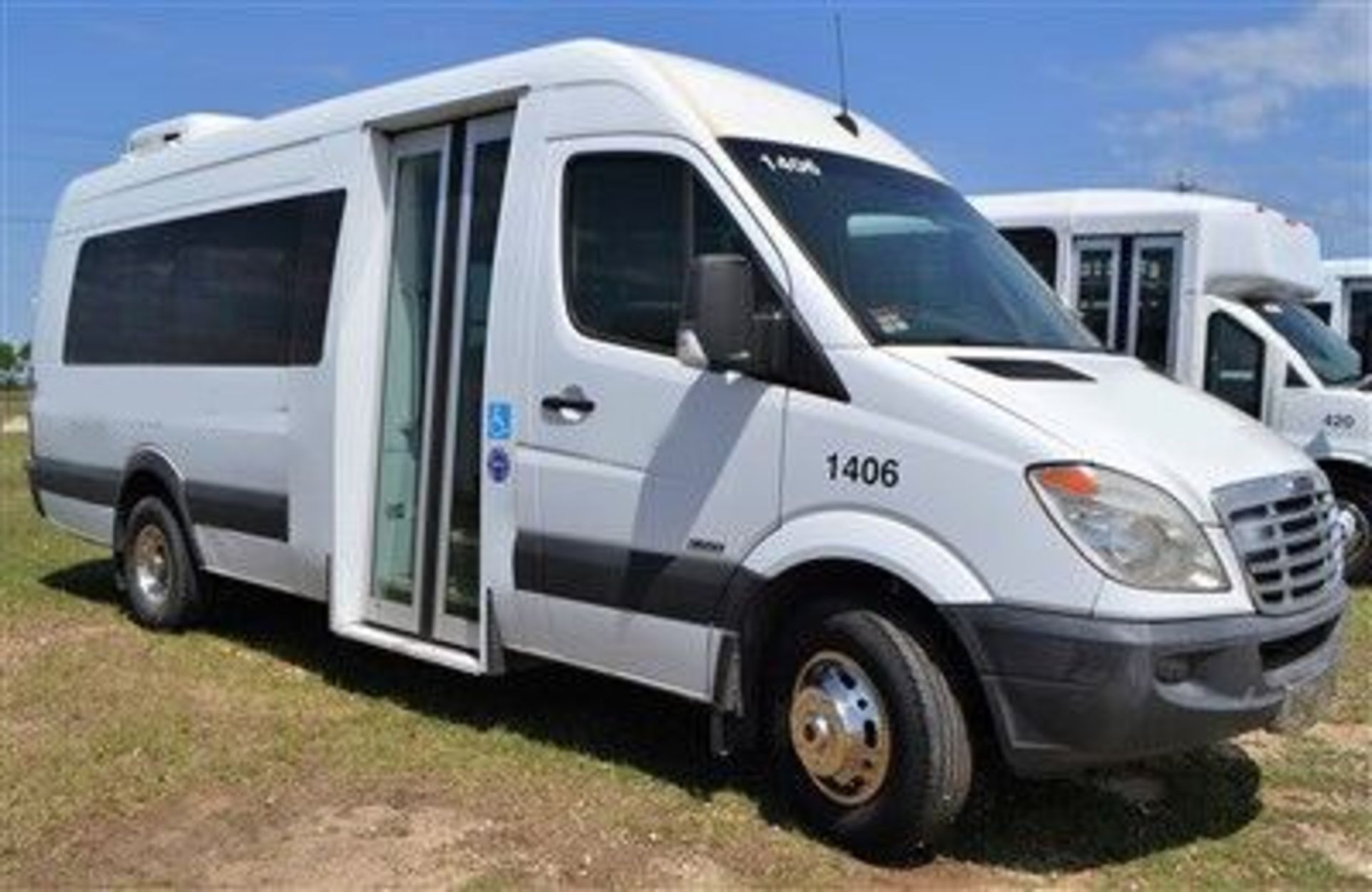 2009 Freightliner Sprinter CRD 3500 Bus