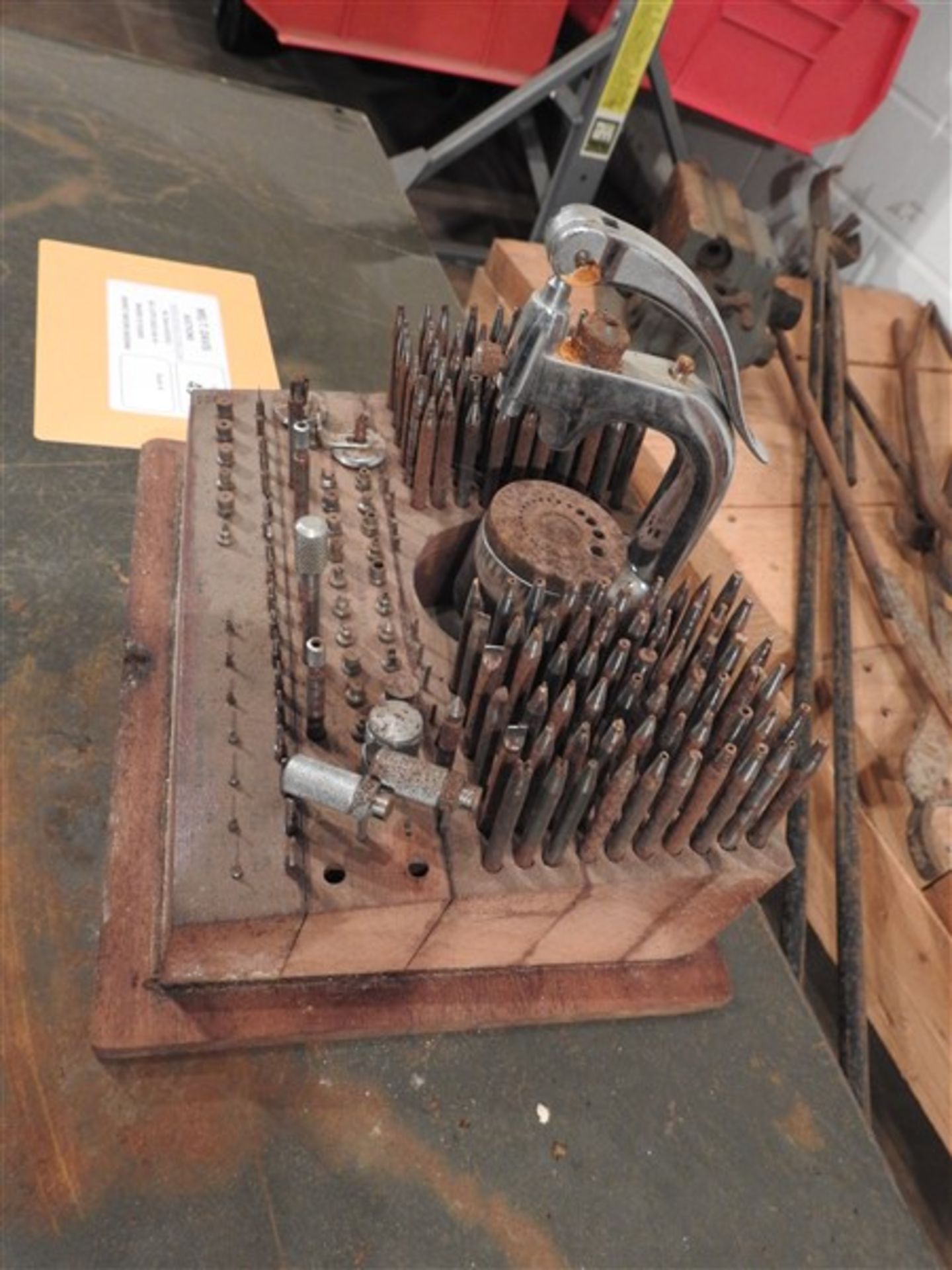 IRON WORKING TOOLS AND CABINET - Image 4 of 7