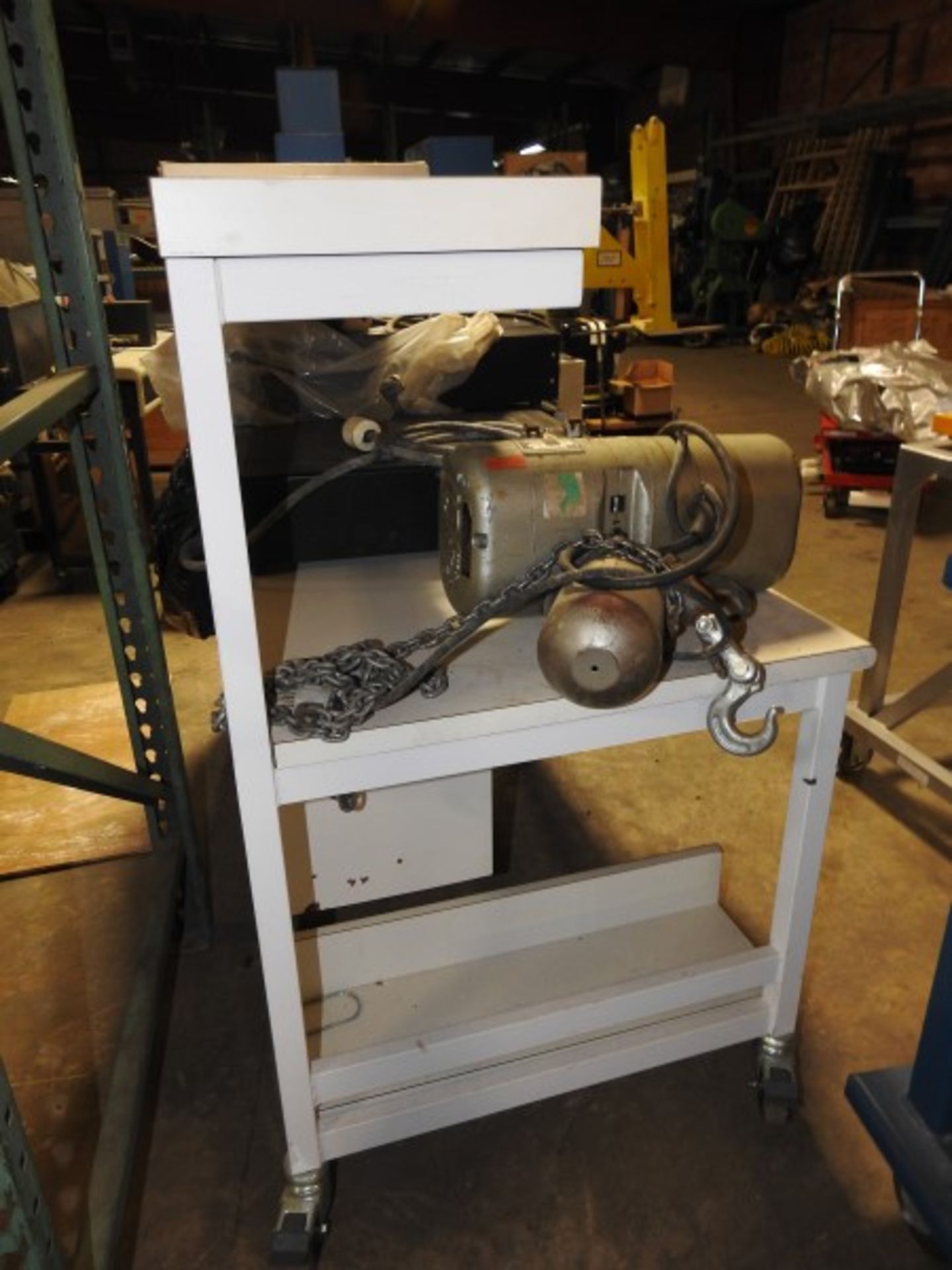 WORK BENCH AND HOIST - Image 7 of 7