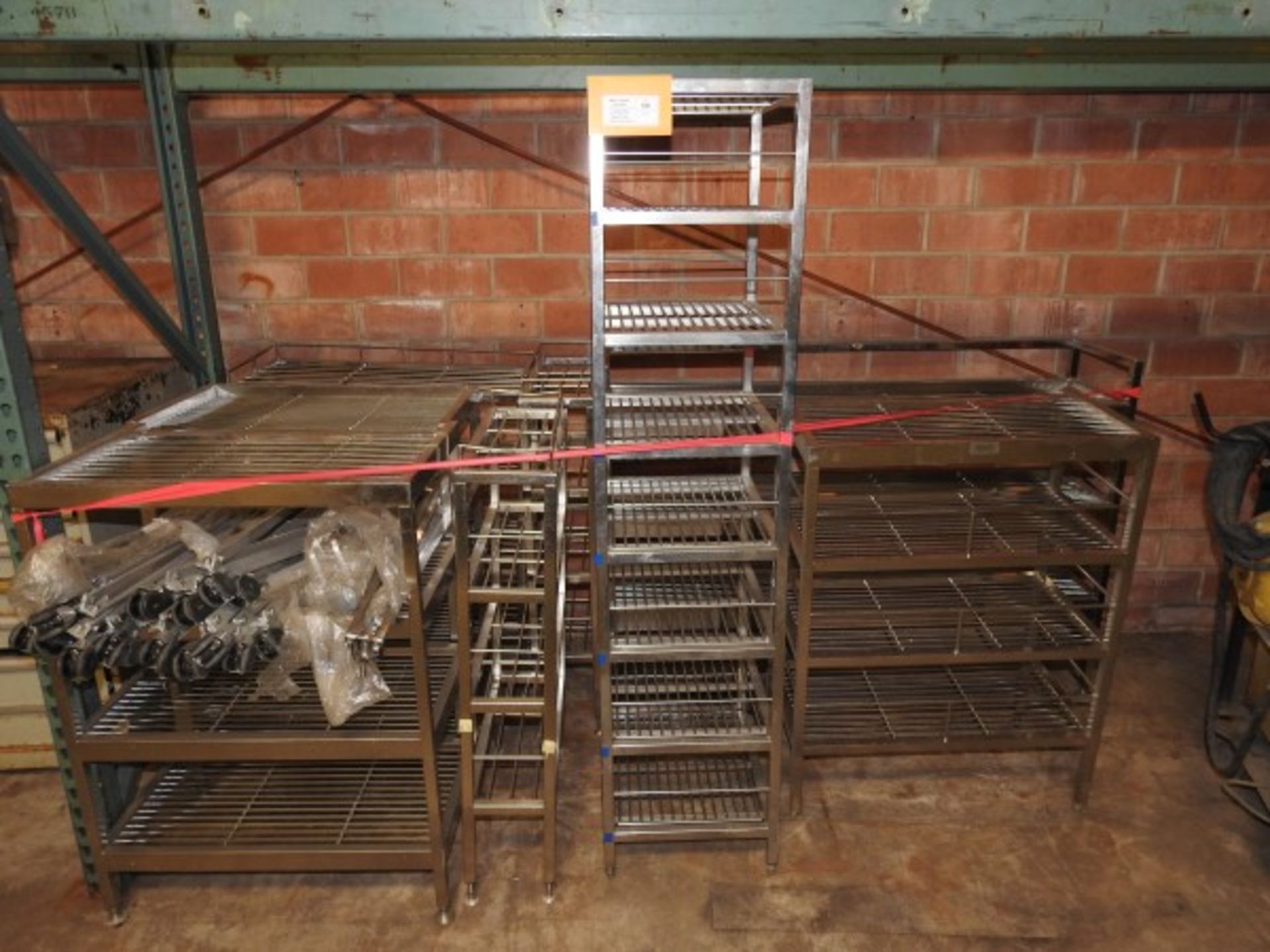8PC STAINLESS HEAVY DUTY SHELVING