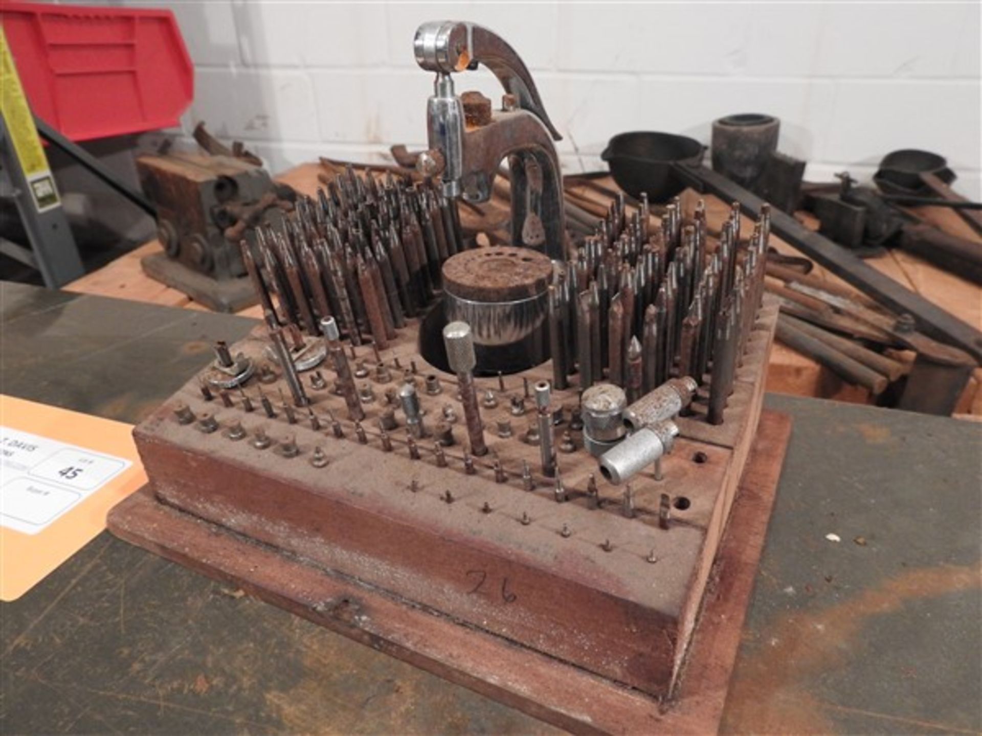 IRON WORKING TOOLS AND CABINET - Image 3 of 7