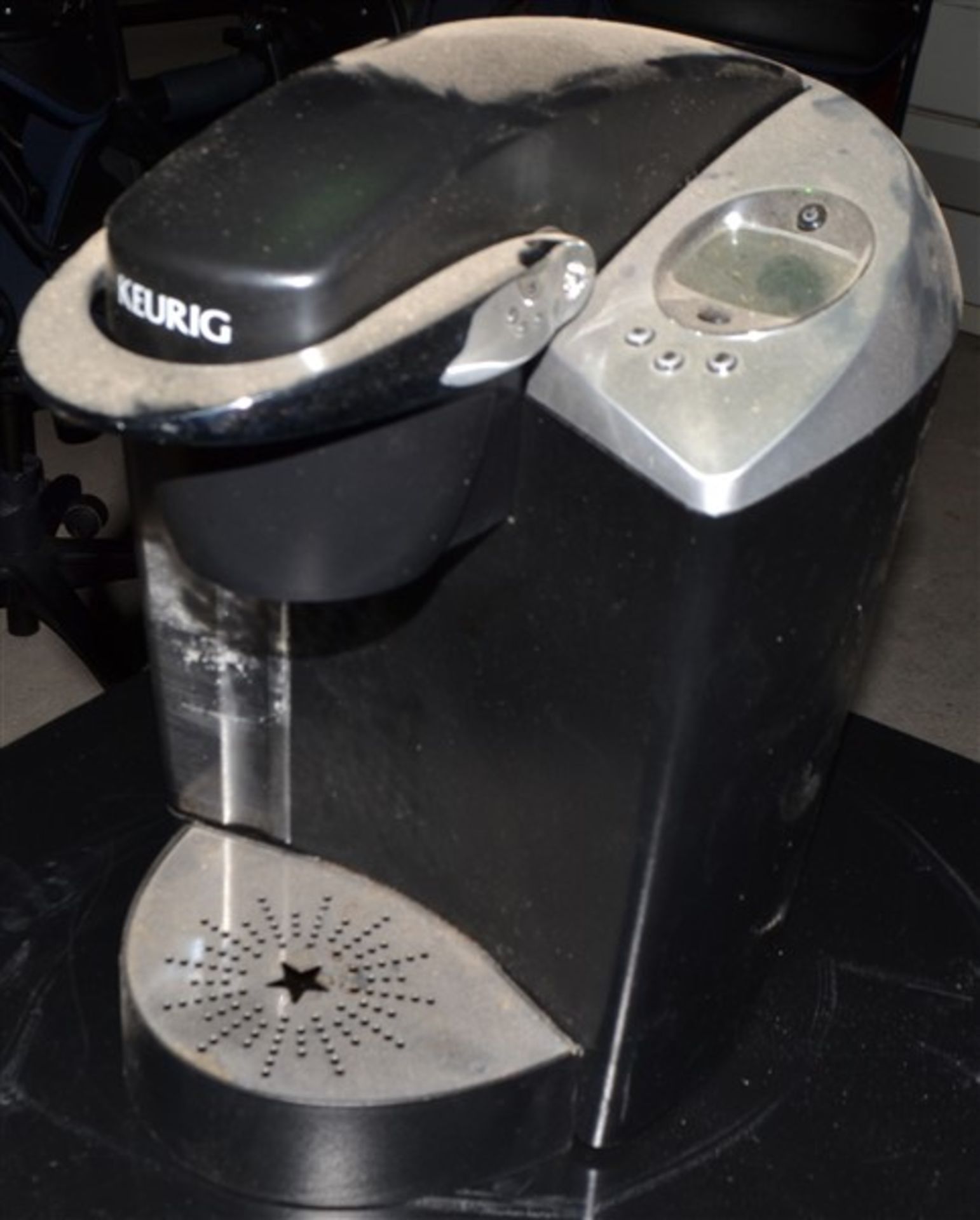 Keurig coffee machine - Image 2 of 2