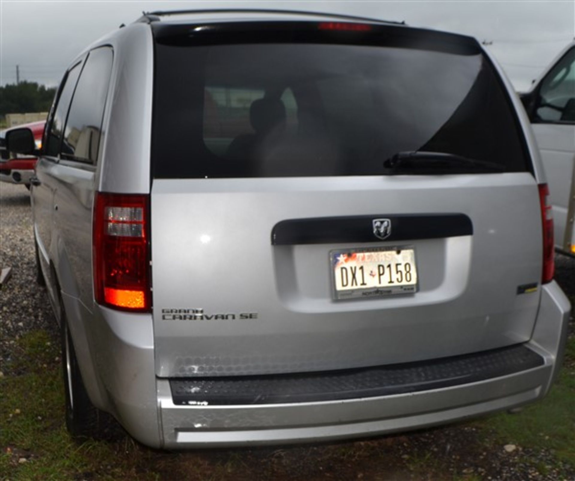 2008 Dodge Caravan - Image 3 of 4