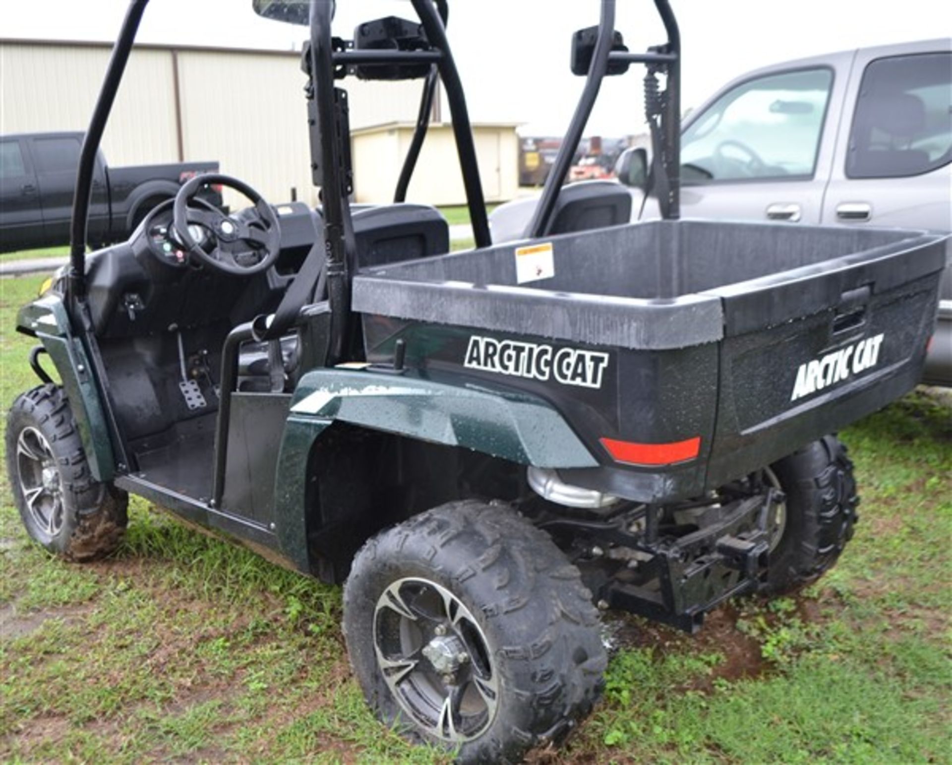 Prowler XT550 EFI Artic Cat - Image 2 of 2