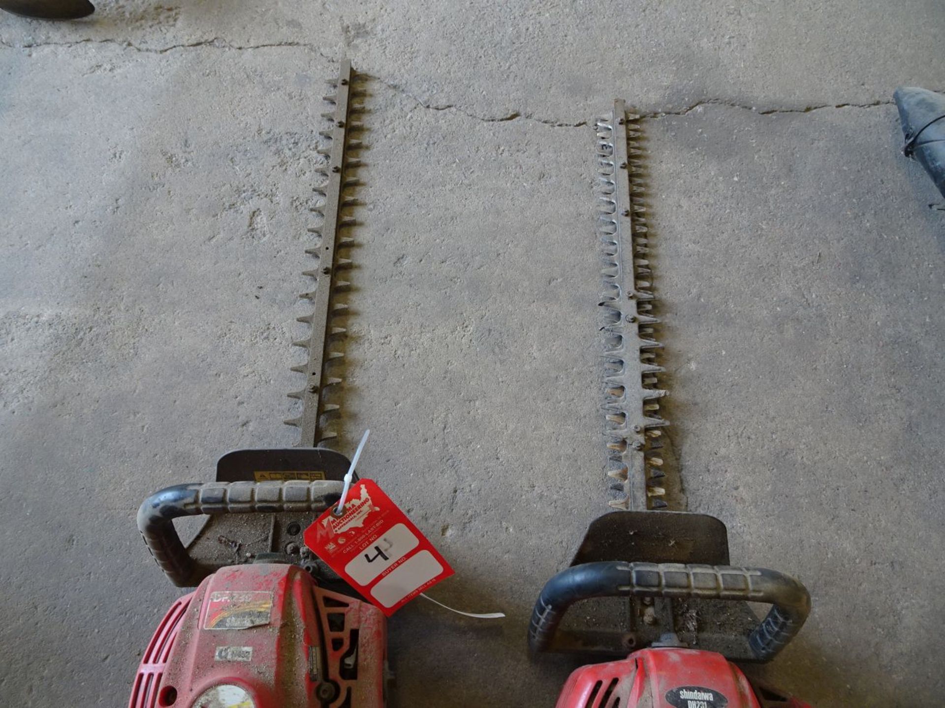 (2) SHINDAIWA HEDGE TRIMMERS, DH231 AND DH230 MODELS (LOCATION: SHOP) - Image 2 of 7