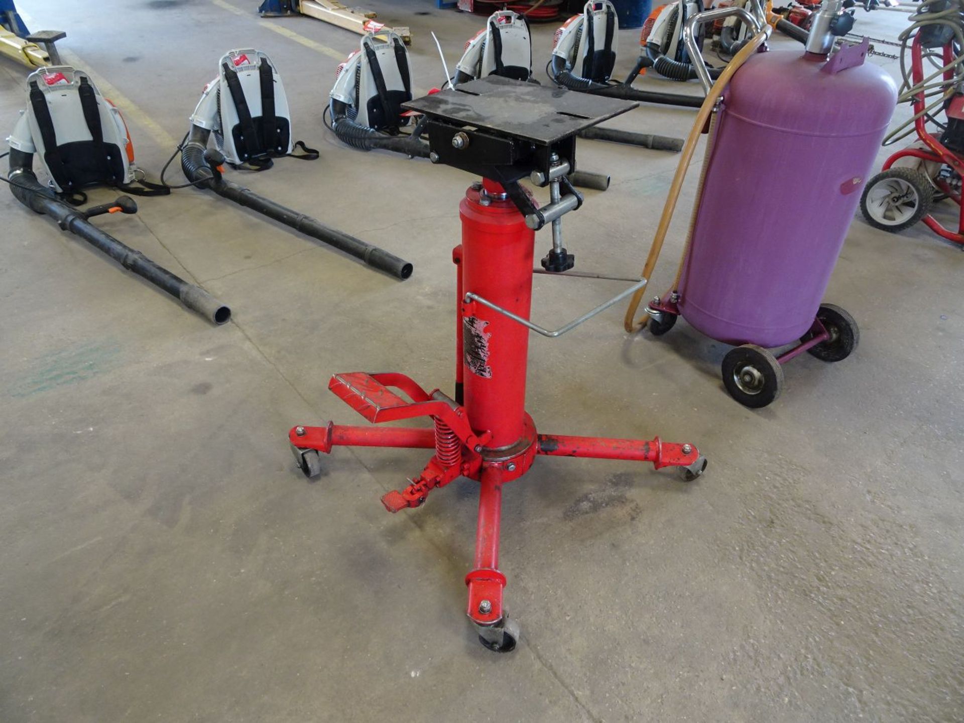 BIG RED TRANSMISSION JACK, 1000 LB (LOCATION: SHOP) - Image 2 of 4