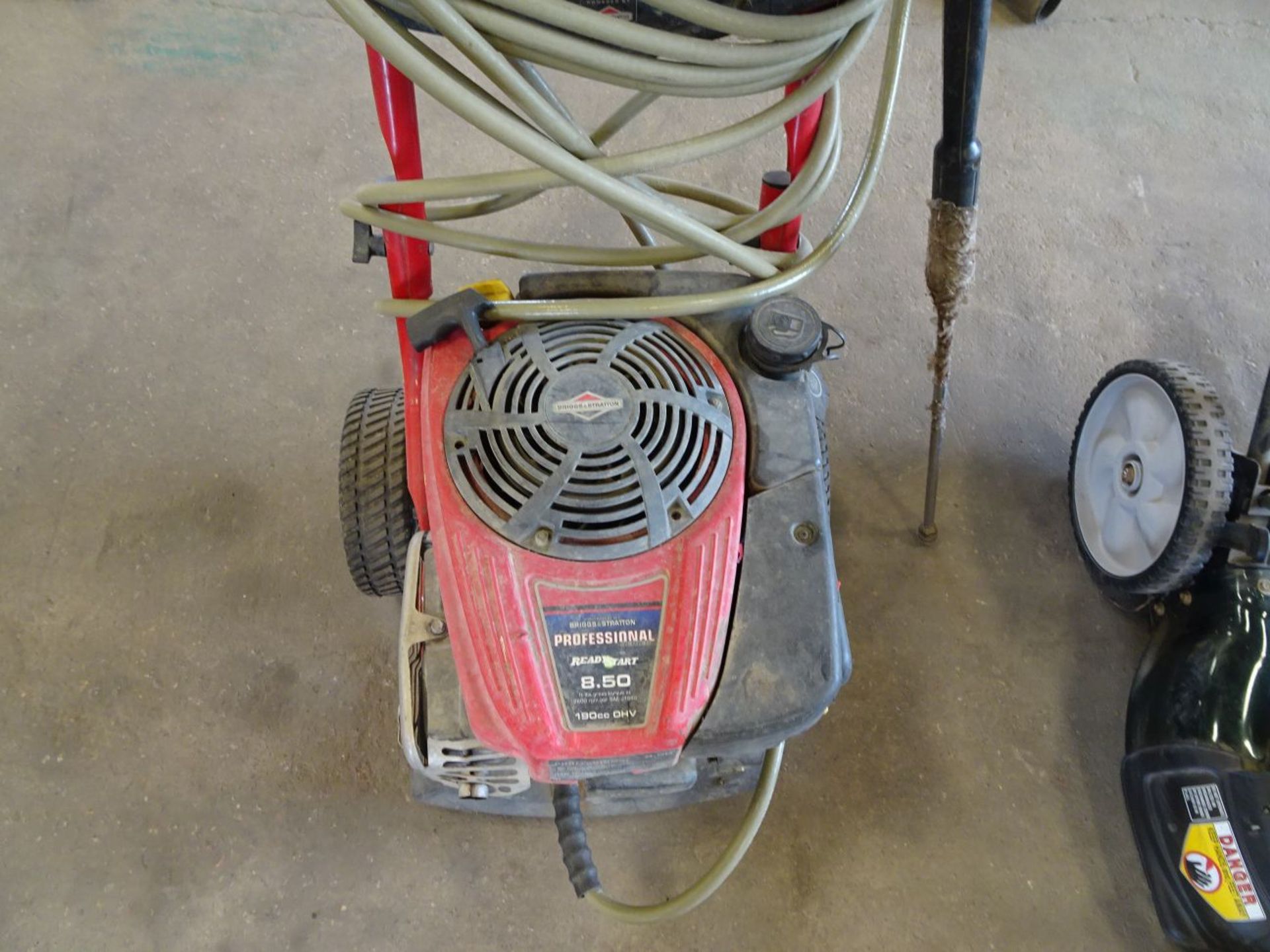TROY BILT PRESSURE WASHER WITH HOSE AND WAND, 2800 MAX PSI (LOCATION: SHOP) - Image 2 of 4