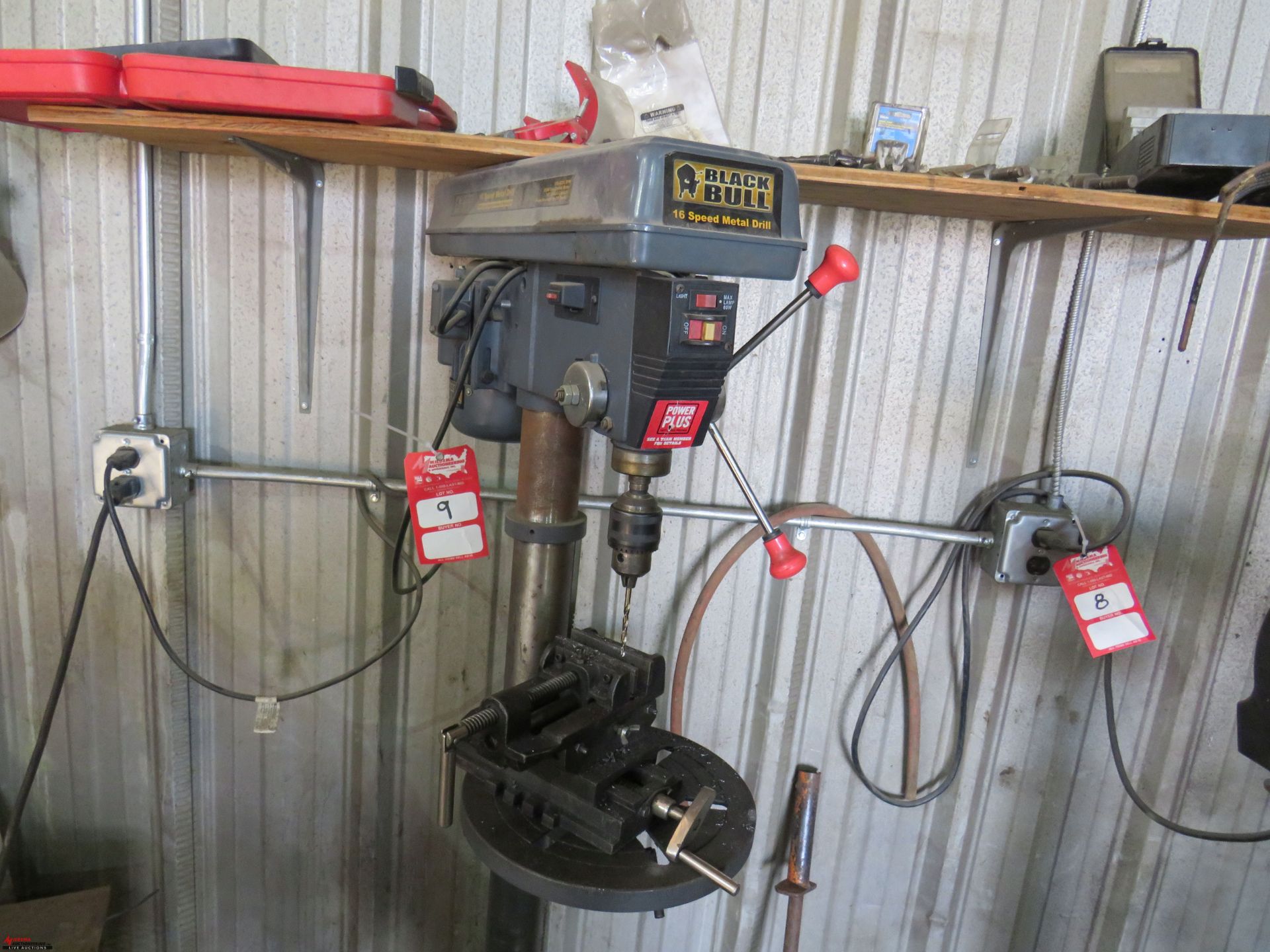 BLACK BULL 16-SPEED METAL DRILL PRESS WITH VISE, 110v