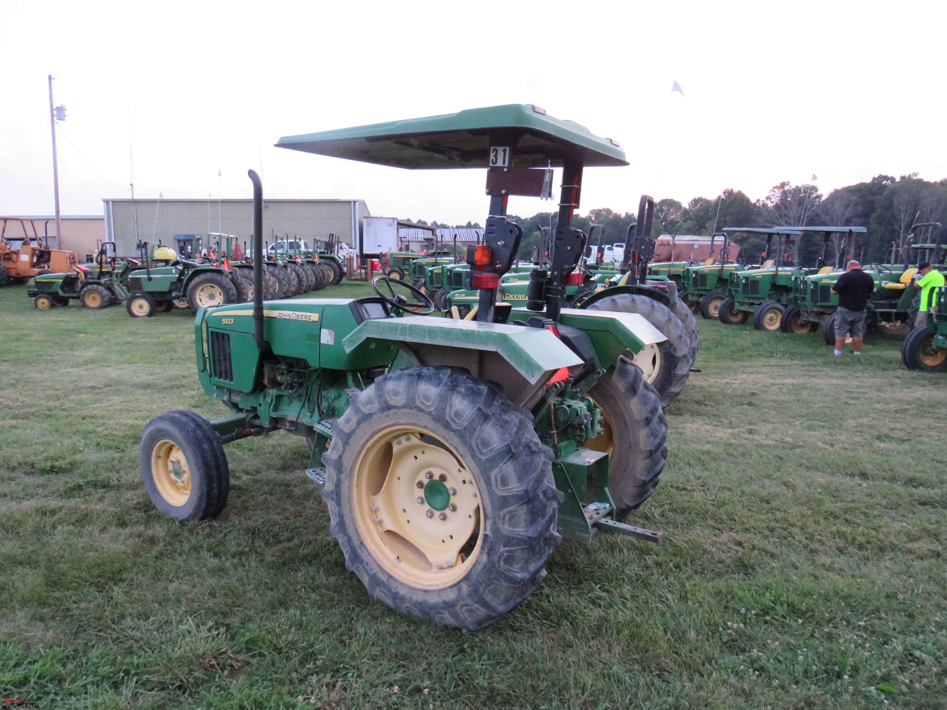 2007 JOHN DEERE 5103 TRACTOR WITH CANOPY, PTO, NO 3PT, 13.6-28 REAR TIRES, 11036 HOURS SHOWING ( - Image 4 of 8