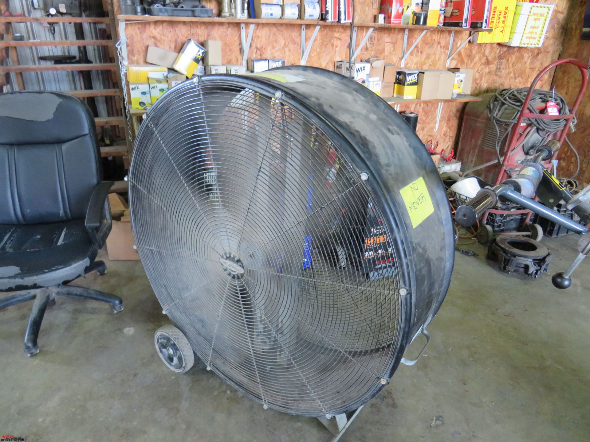 LAKEWOOD PORTABLE SHOP FAN