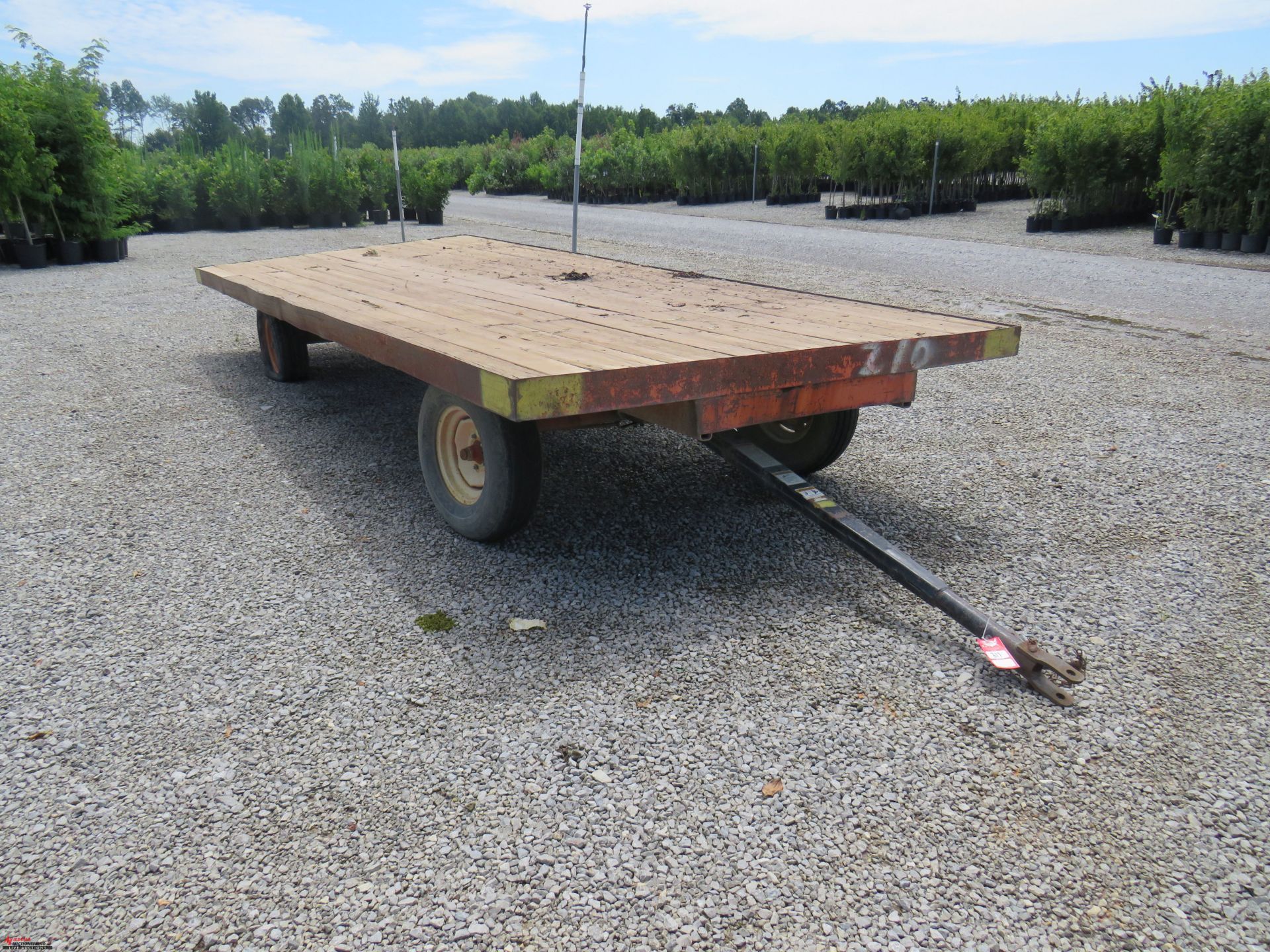 KNOWLES FLAT BED WAGON, 20', TIE ROD STEERING, PIN HITCH