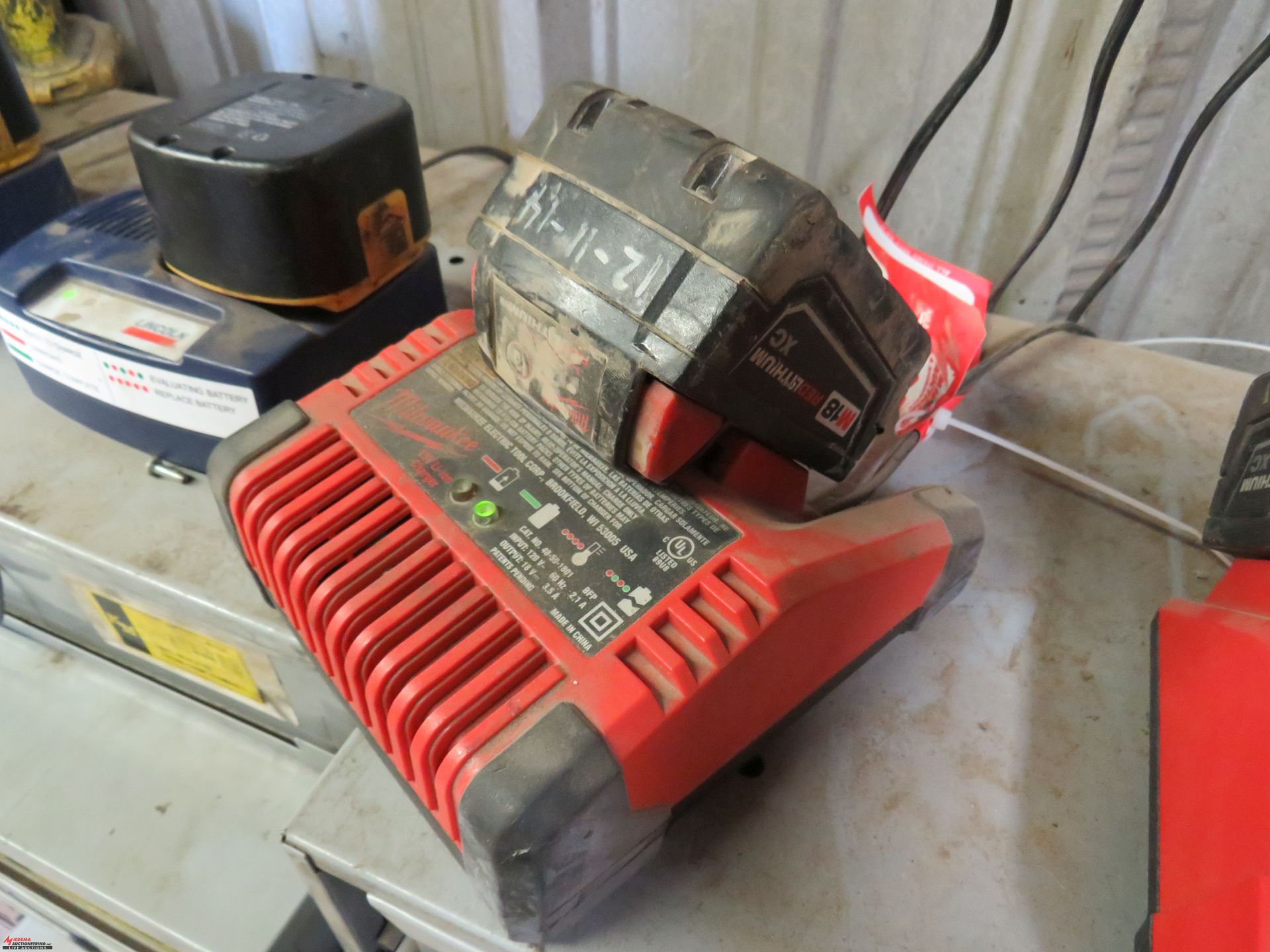 MILWAUKEE CORDLESS DRILLS (2), 18v, WITH CHARGER - Image 4 of 4