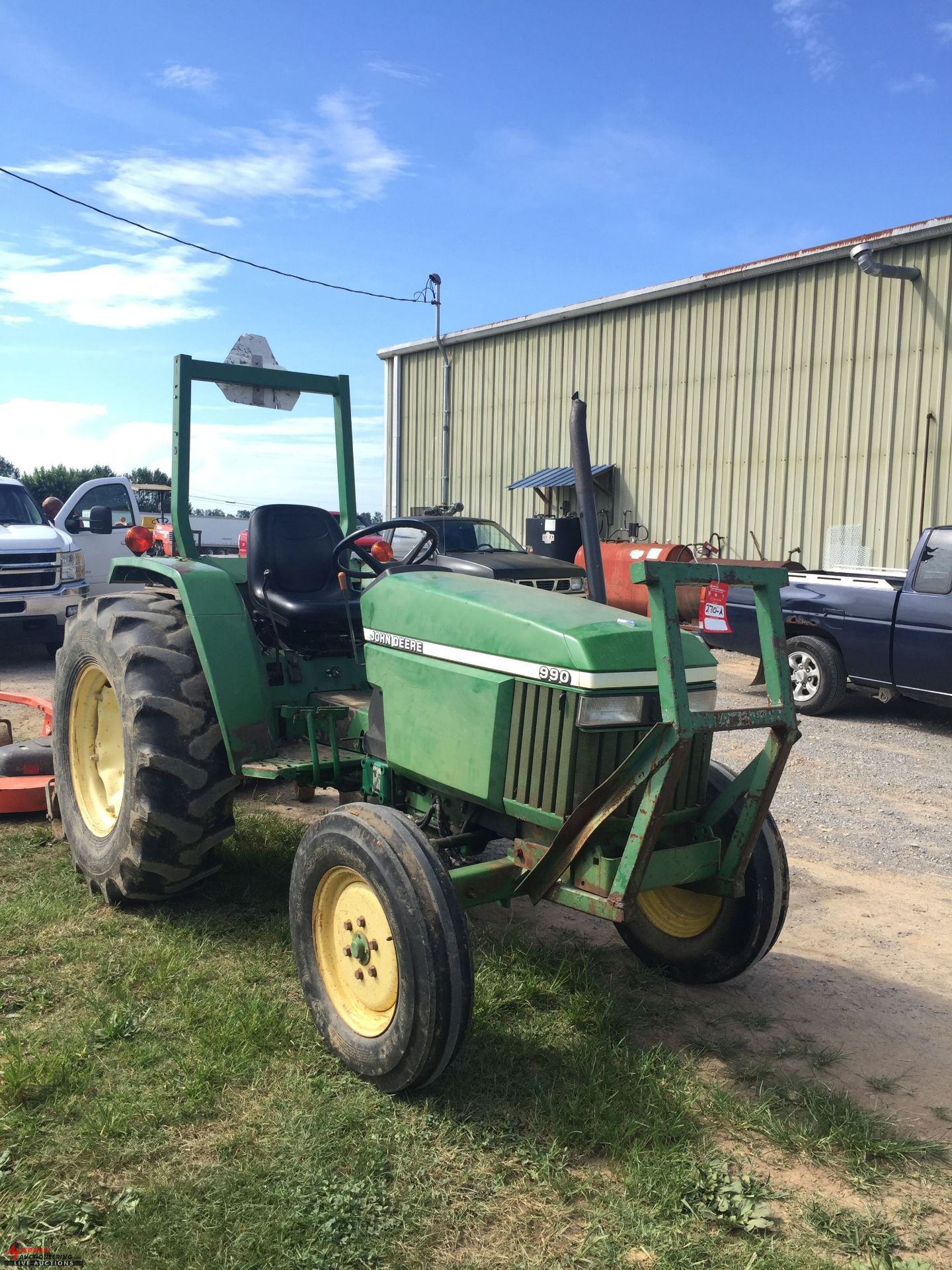2001 JOHN DEERE 990 TRACTOR, 3PT, PTO, 14.9-24 REAR TIRES, 5124 HOURS SHOWING (HOURS SUBJECT TO - Image 2 of 7