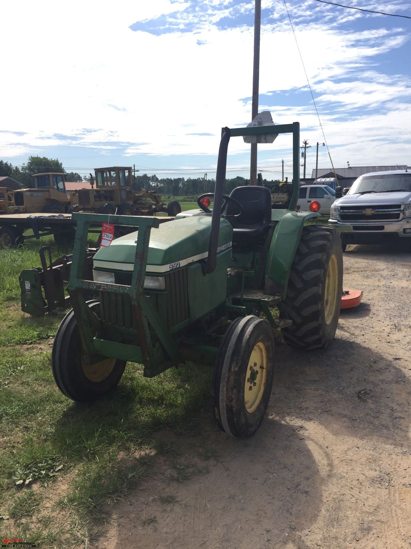 2001 JOHN DEERE 990 TRACTOR, 3PT, PTO, 14.9-24 REAR TIRES, 5124 HOURS SHOWING (HOURS SUBJECT TO