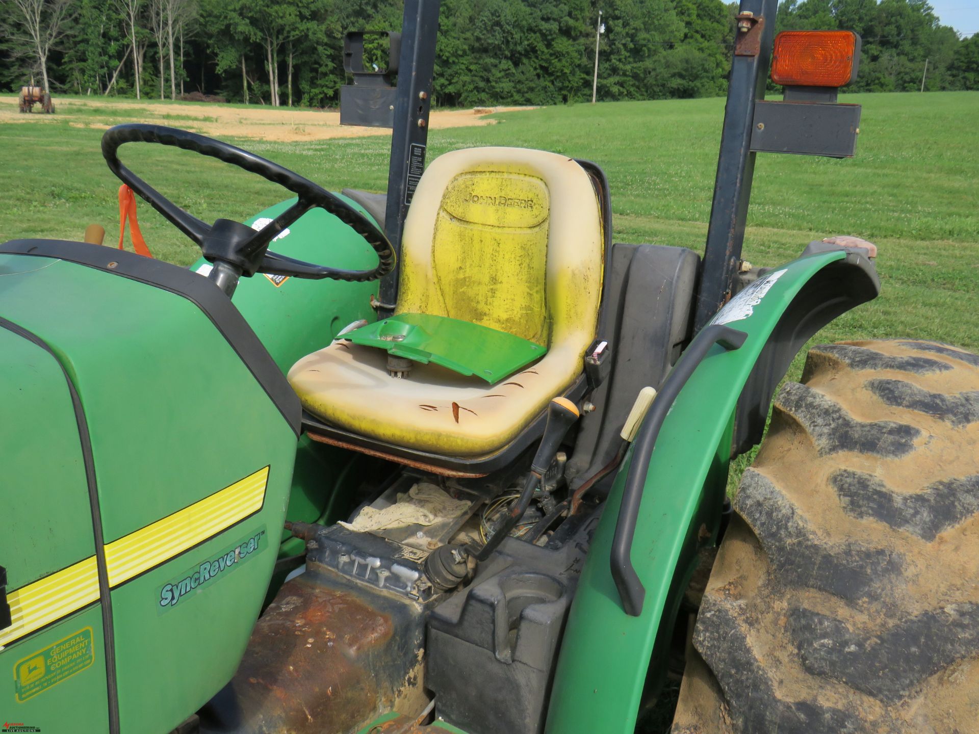 2004 JOHN DEERE 5105 TRACTOR, 3PT, NO TOP LINK, HAS PTO, 16.9-24 TIRES, NON-RUNNING UNIT, FOR - Image 7 of 7