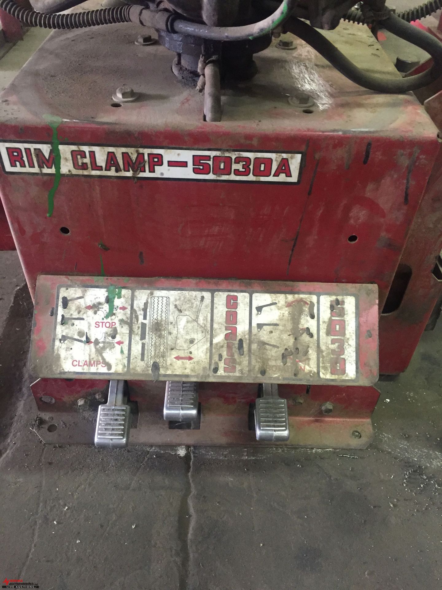 COATS 5030A RIM CLAMP TIRE MACHINE [LOCATION: EAST WINANS STREET LOCATION] - Image 3 of 3