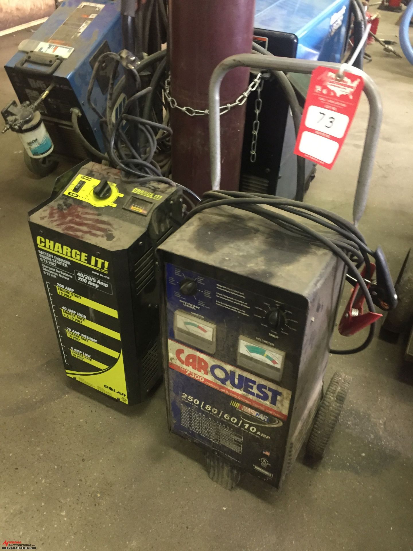 CARQUEST PORTABLE BATTERY CHARGER, AND CHARGE IT BY SOLAR PORTABLE BATTERY CHARGER [LOCATION: EAST