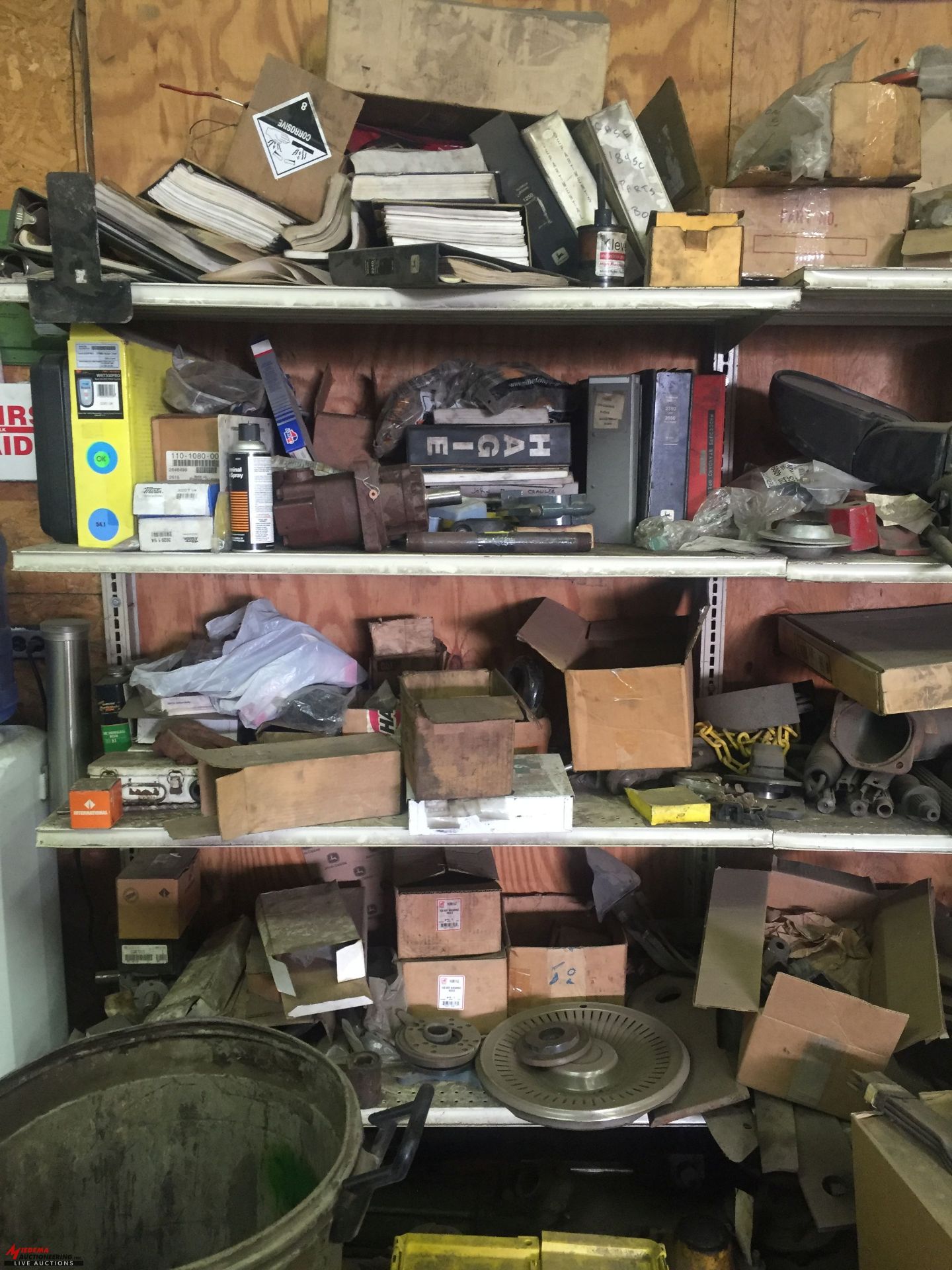 ASSORTED PARTS ON SHELF, AND CONTENTS ABOVE AND BELOW WORK BENCH, INCLUDES BENCH VISE [BUYER IS - Image 5 of 5