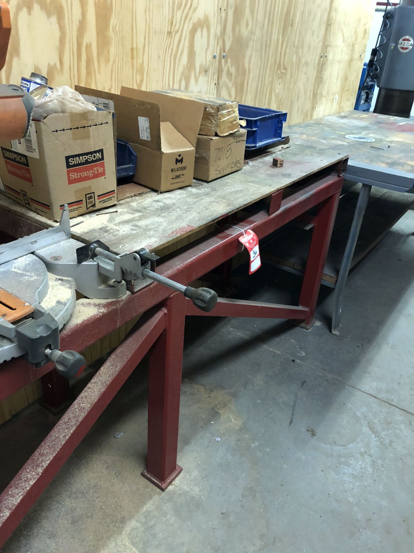 RIDGID 10''MITER SAW, WITH STEEL TABLE/WOOD TOP, MEASURES 8' LONG x 24'' WIDE x 36'' TALL [ - Image 4 of 4