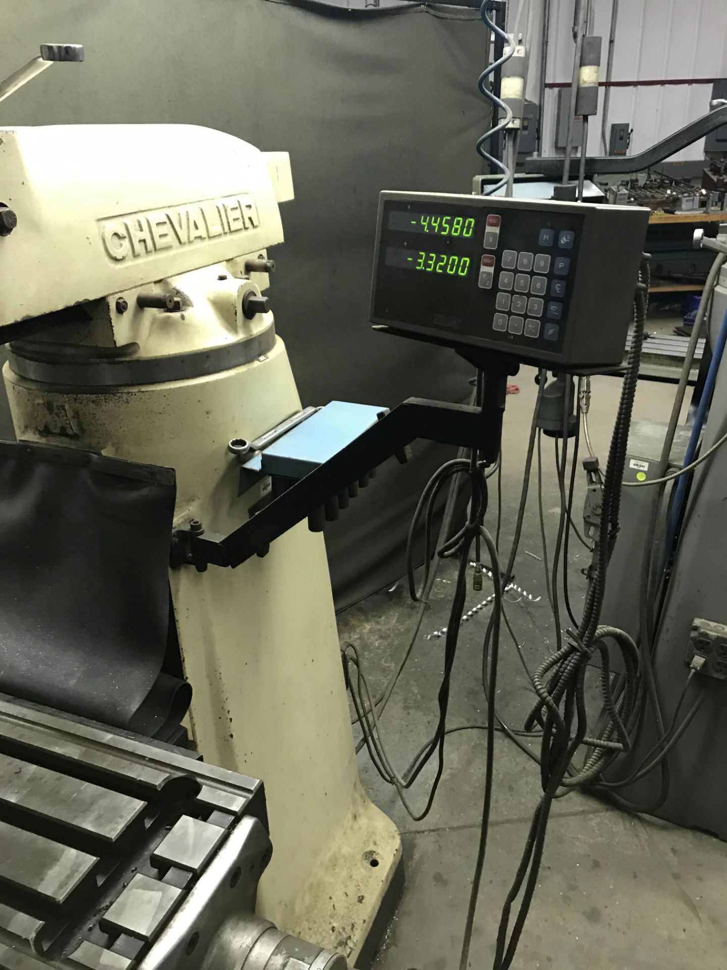 CHEVALIER FM-3VS VERTICAL MILLING MACHINE, 9'' x 42'' POWER FEED TABLE, 60-4500 SPINDLE SPEEDS, SONY - Image 6 of 7