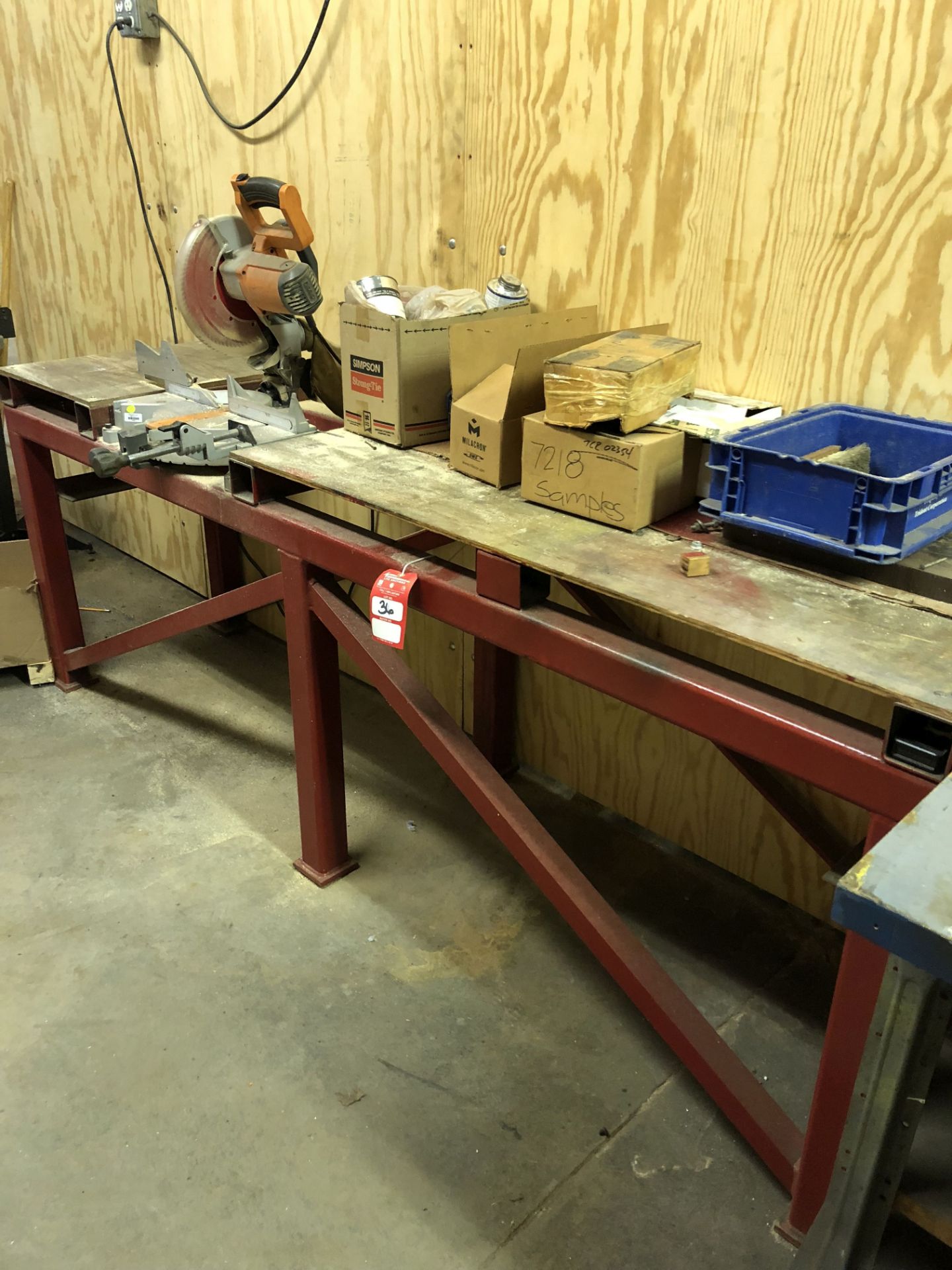 RIDGID 10''MITER SAW, WITH STEEL TABLE/WOOD TOP, MEASURES 8' LONG x 24'' WIDE x 36'' TALL [