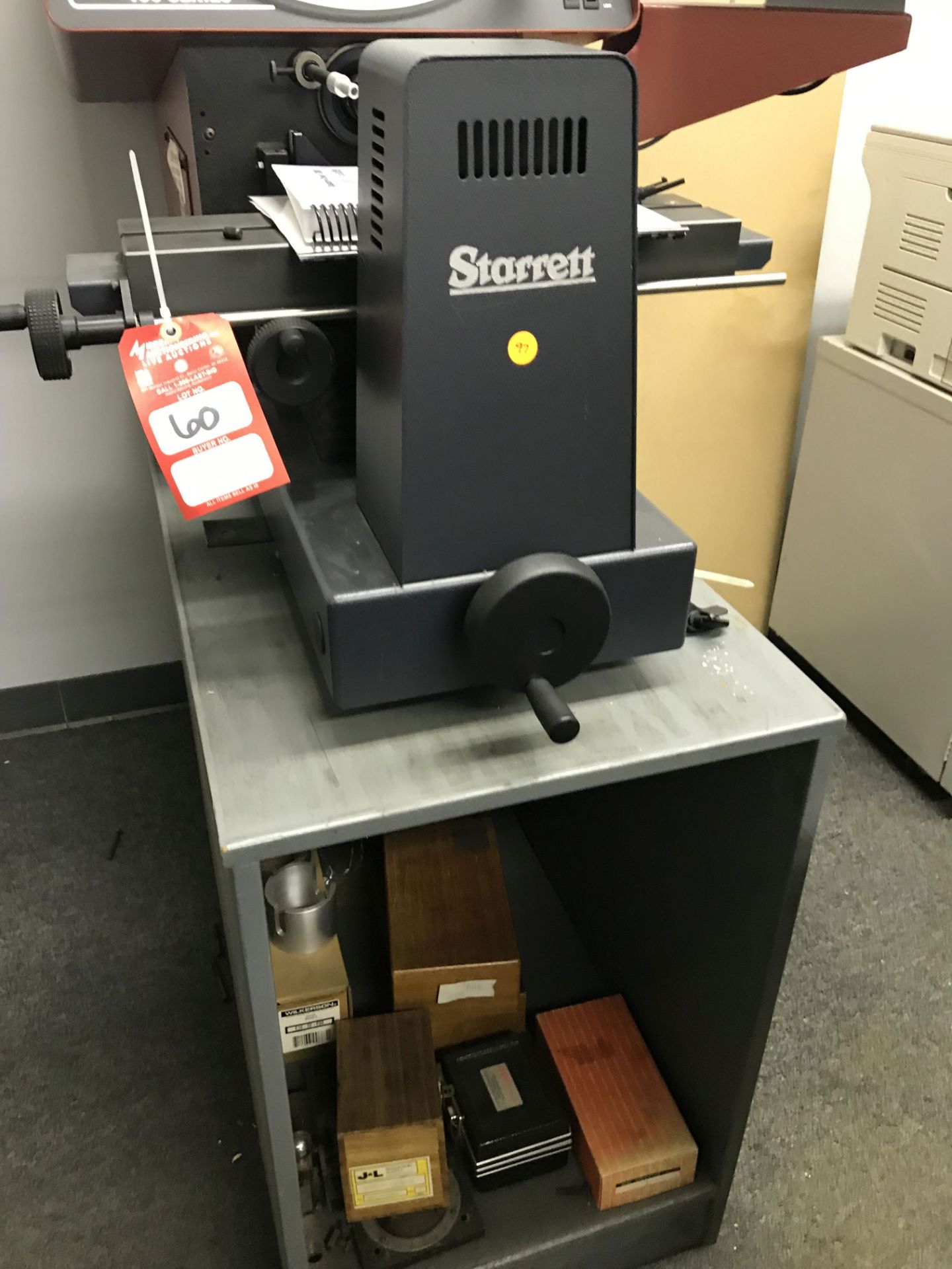 STARRETT OPTICAL COMPARATOR, SERIES 400, WITH QUADRA-CHEK 200 DIGITAL READ OUT CONTROL PANEL [ - Image 4 of 6