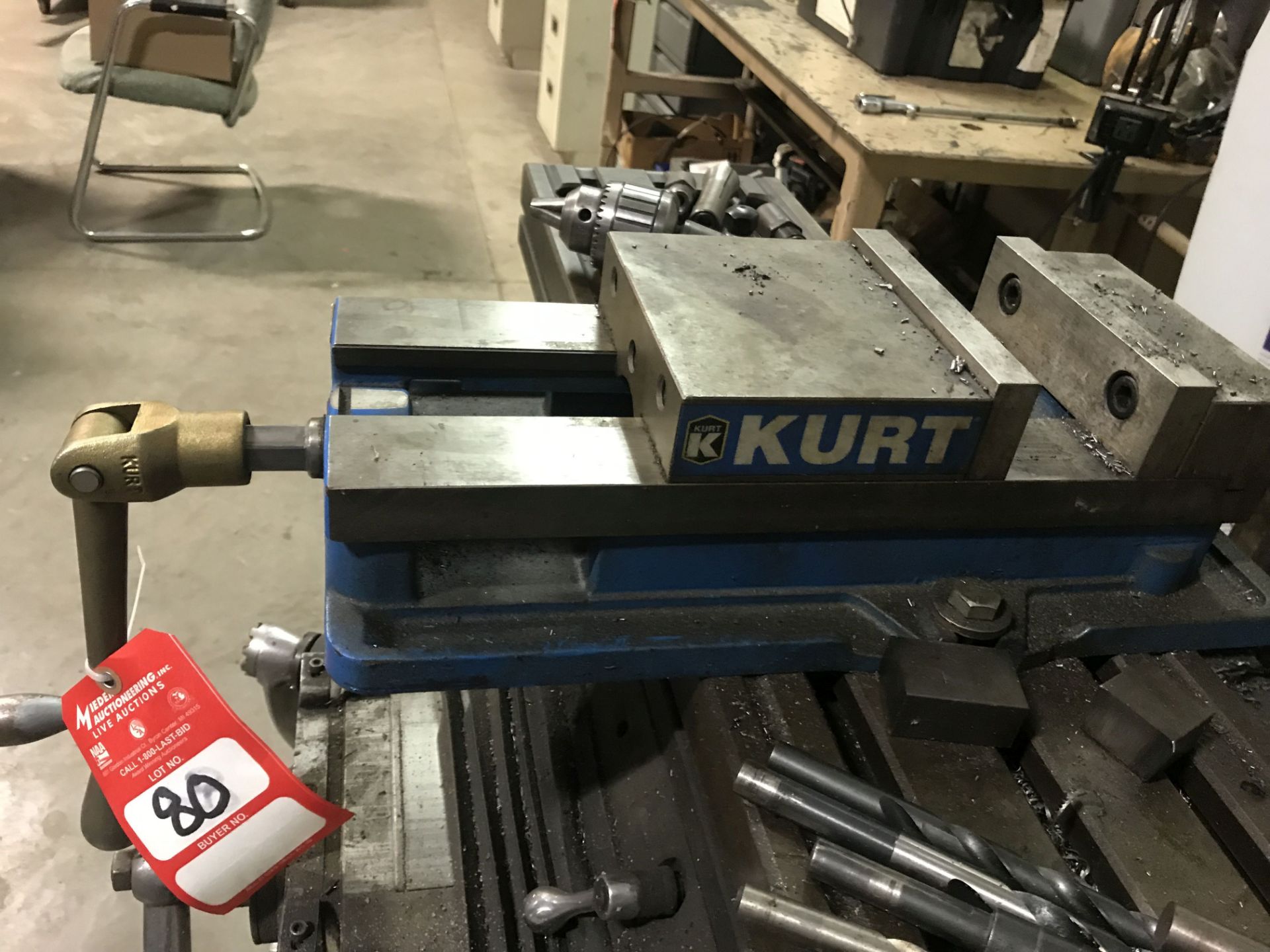 KURT 6'' MACHINIST VISE [LOCATION: BUILDING 2]