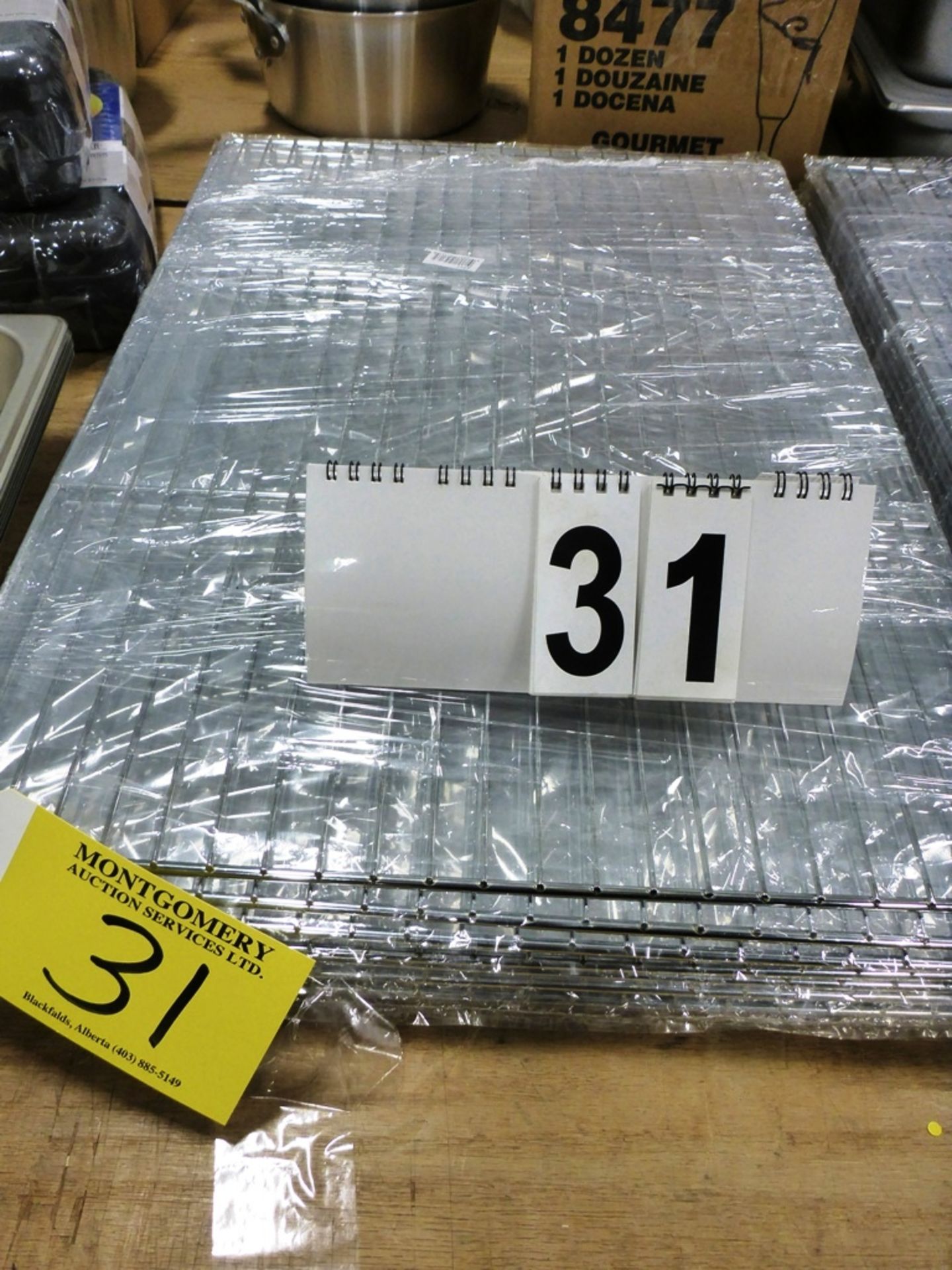 L/O 10 - SS COOLING RACKS