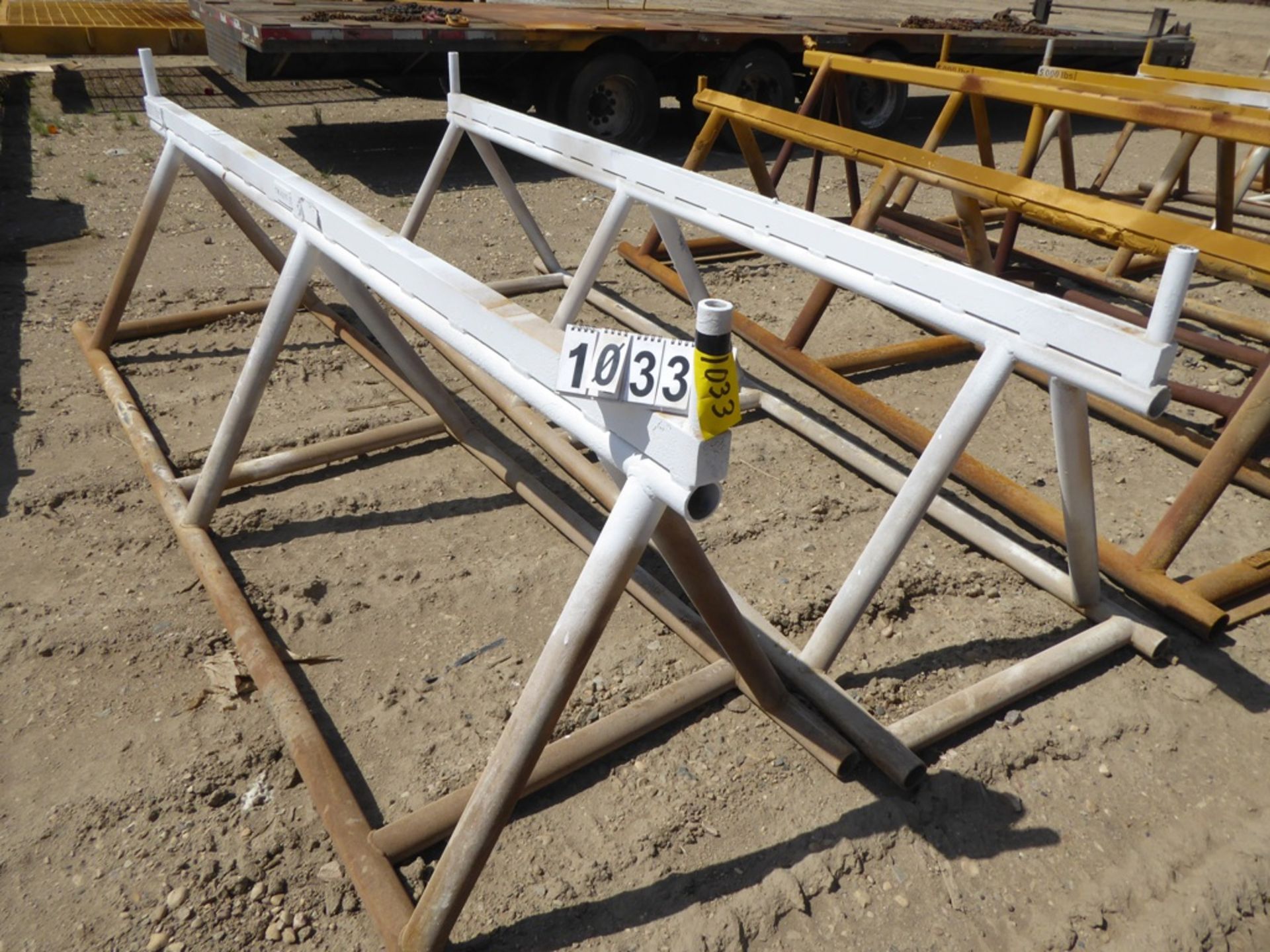 2 - 5000LB PIPE STANDS