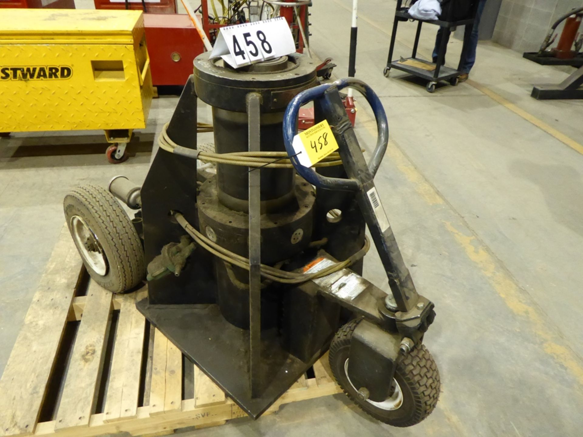 DUFF NORTHCO. 150T AIR/HYD. BOTTLE JACK W/ CART & POWER PACK