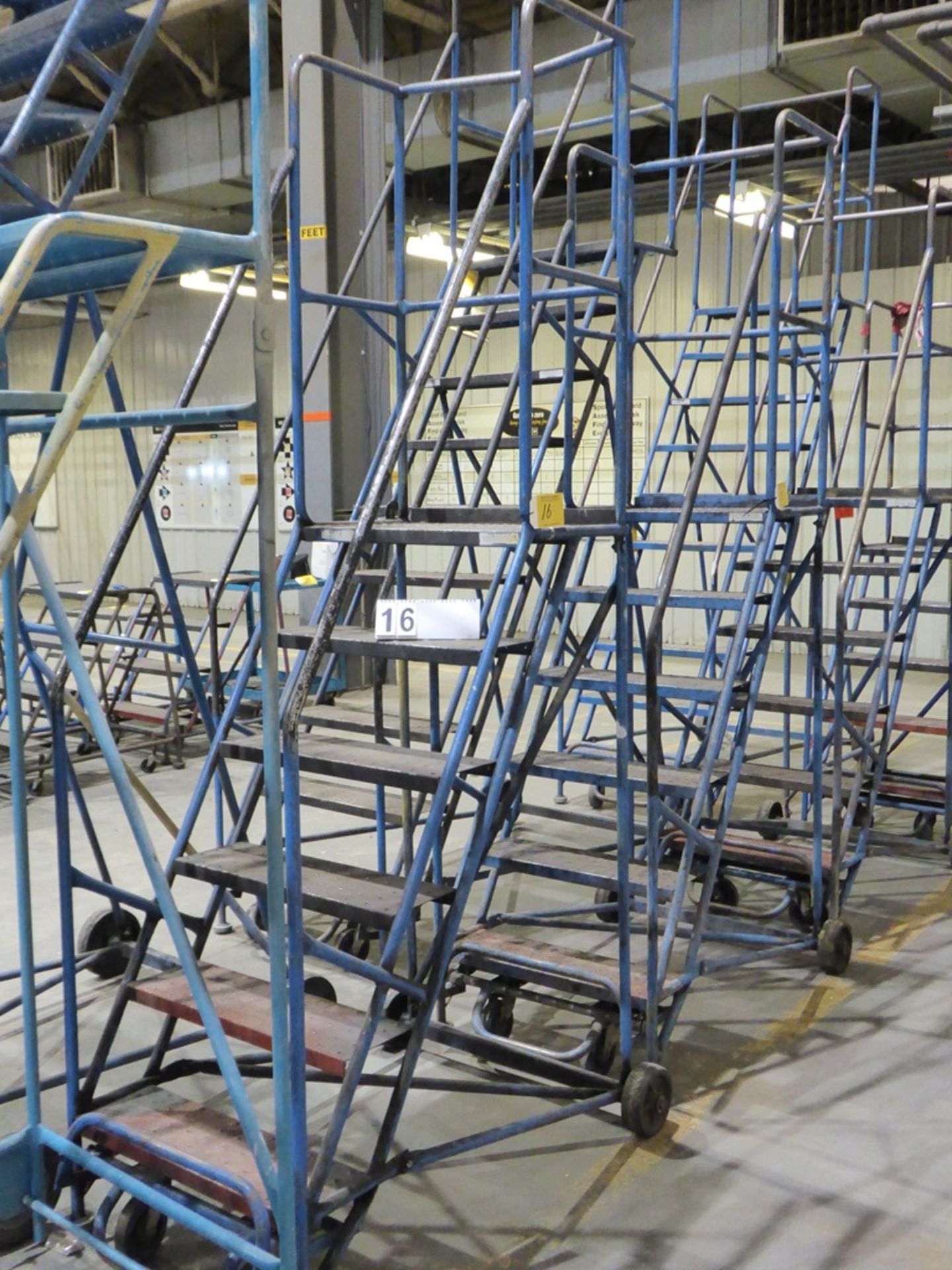 8 STEP ROLLING WAREHOUSE LADDER