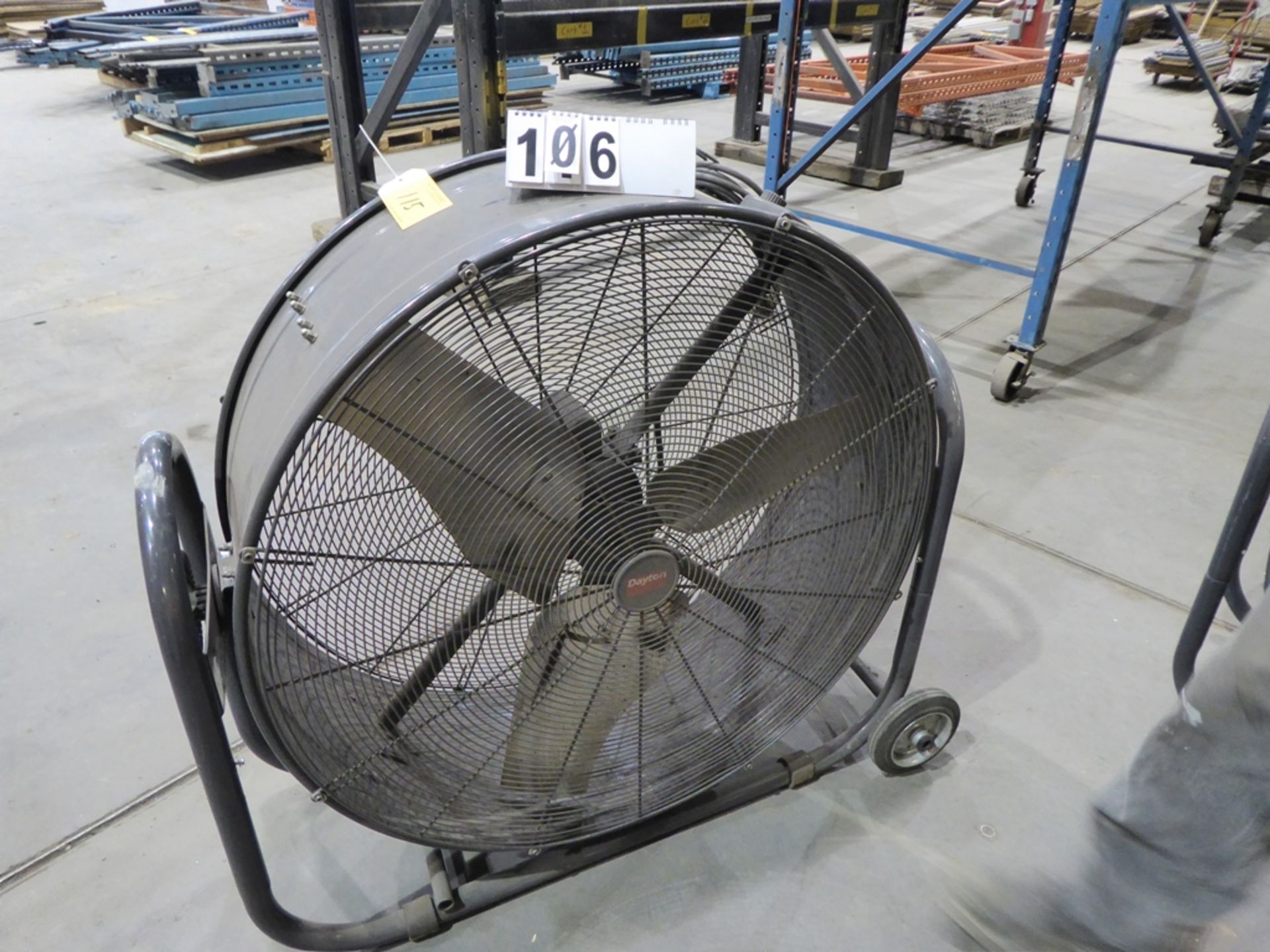 DAYTON 36" AIR MOVER - Image 2 of 2