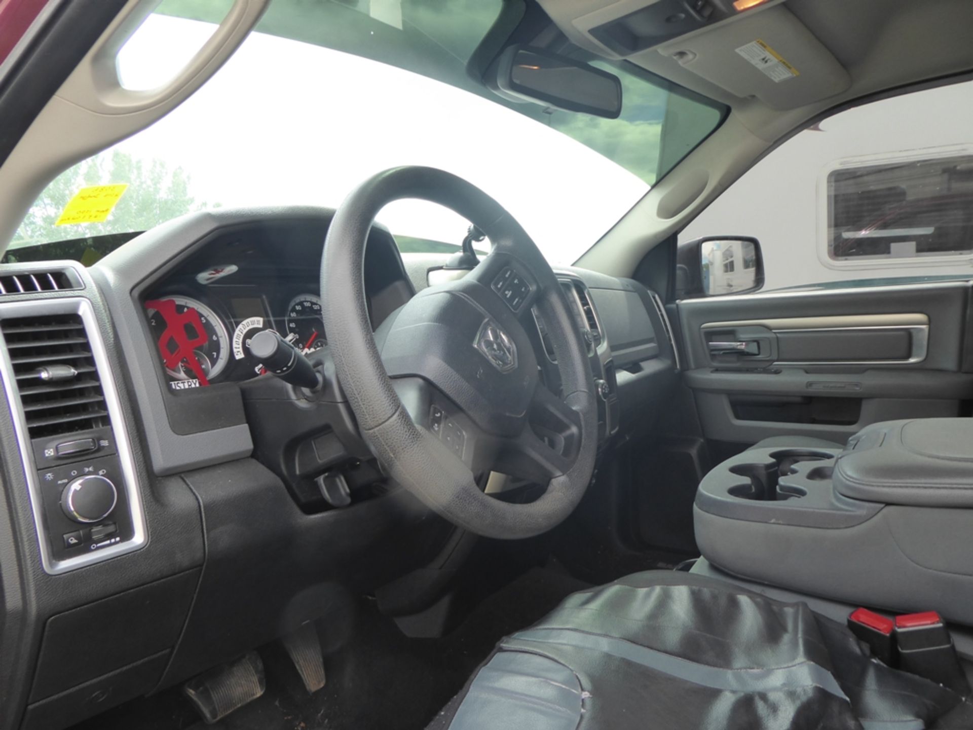 2014 DODGE RAM 1500 4X4 TRUCK CREW CAB 5.7L HEMI A/T R/PW/PDL/AC/TLT/C S/N 1C6RR7LT5ES414972 125, - Image 3 of 3