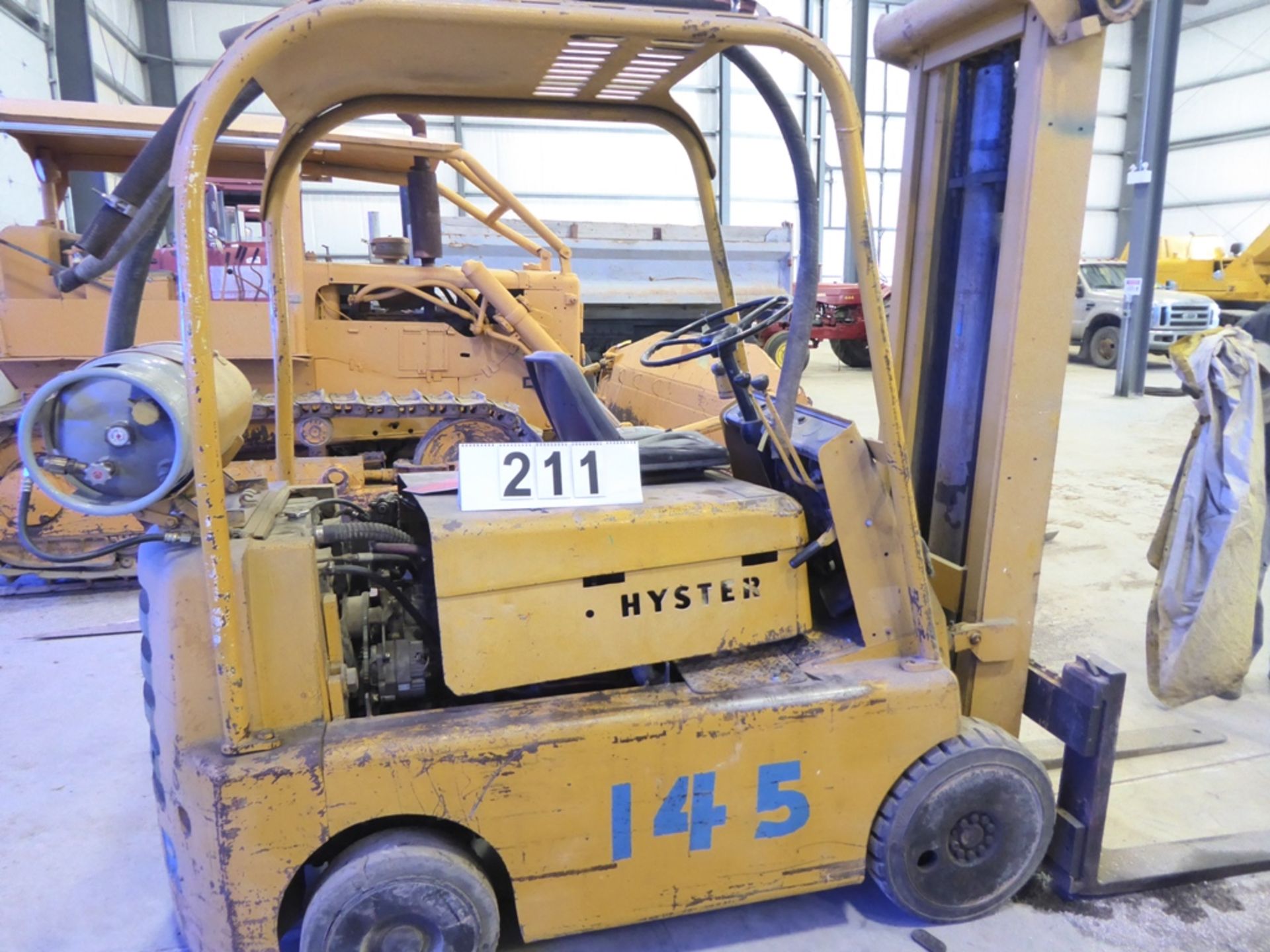 HYSTER 145-LPG SOLID TIRE FORKLIFT, S/N 6393 - Image 2 of 5