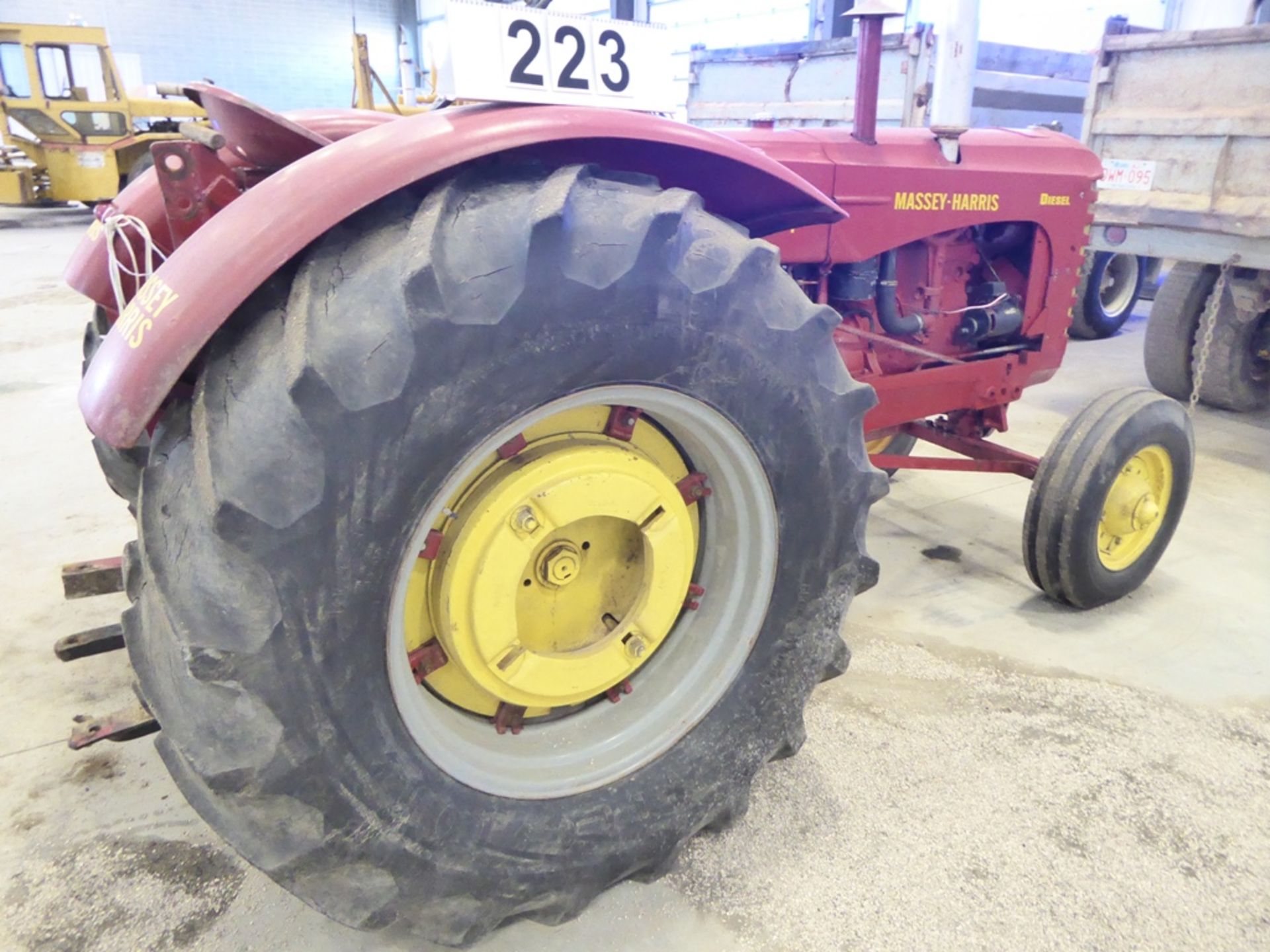 MASSEY HARRIS 444 DIESEL TRACTOR, S/N 74803P - Image 3 of 4